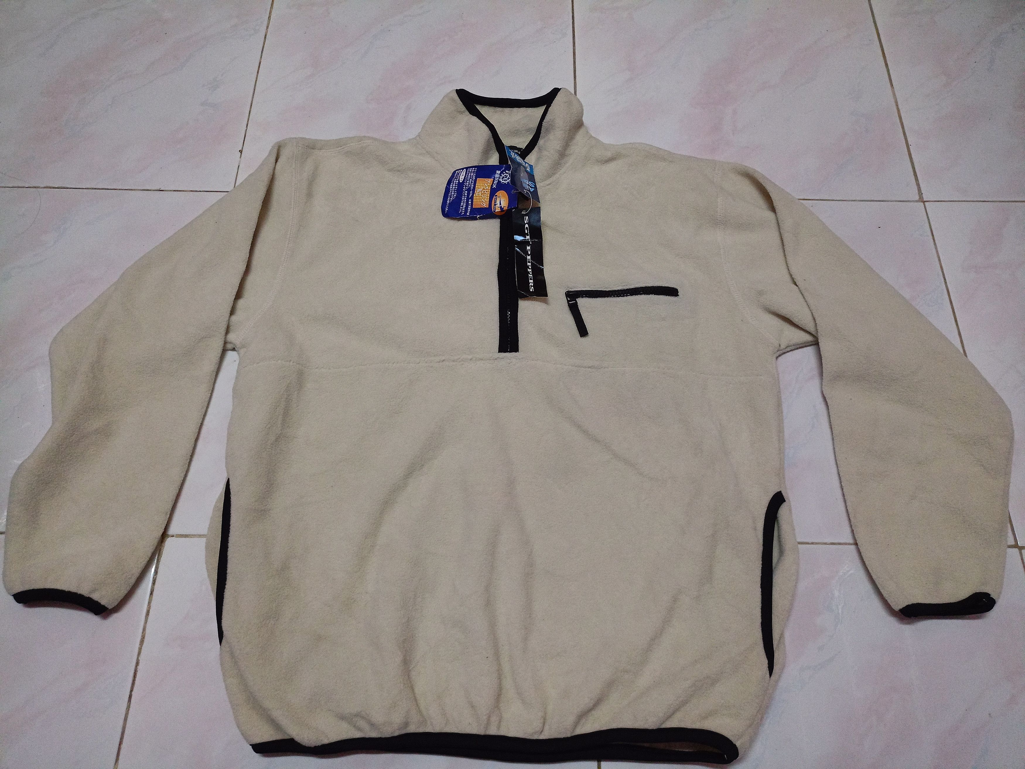 Japanese Brand Half zip X SGT PEPPER x New Size US L / EU 52-54 / 3 - 1 Thumbnail