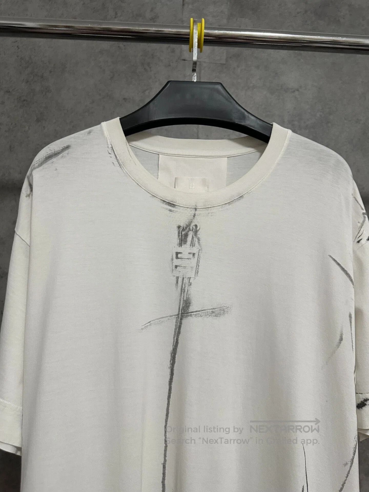 Givenchy Givenchy Logo Graffiti Short Sleeve T-Shirt. Size US L / EU 52-54 / 3 - 2 Thumbnail