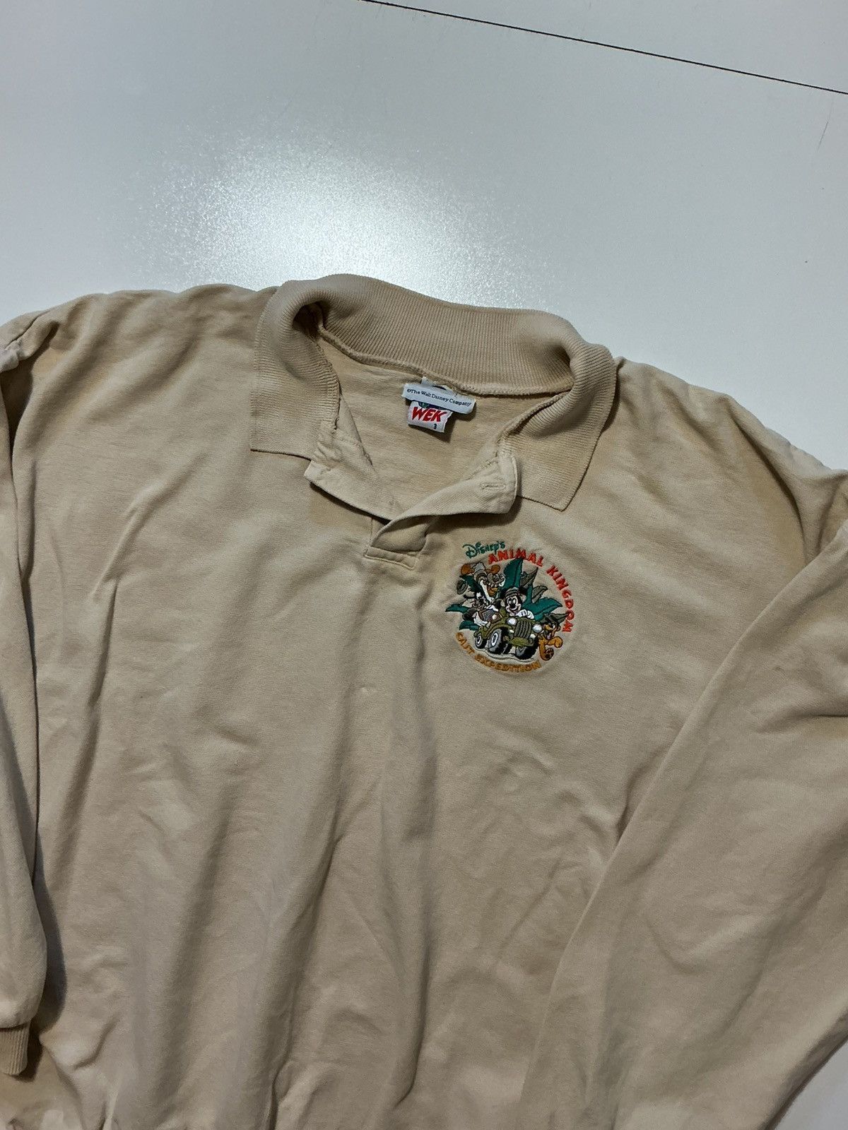 Disney Disney Animal Kingdom Cast Expedition Mickey Sweatshirt Size US L / EU 52-54 / 3 - 4 Thumbnail