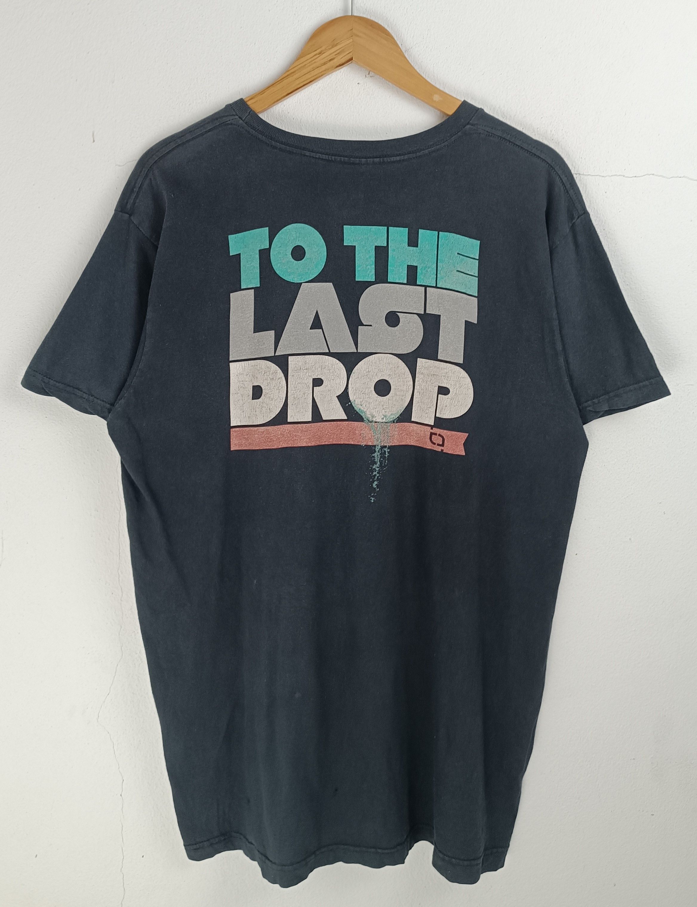 Vintage VINTAGE FADED TOO MANY LOOSE STRINGS SEXY HUMOR DRINKS TEE Size US L / EU 52-54 / 3 - 4 Thumbnail