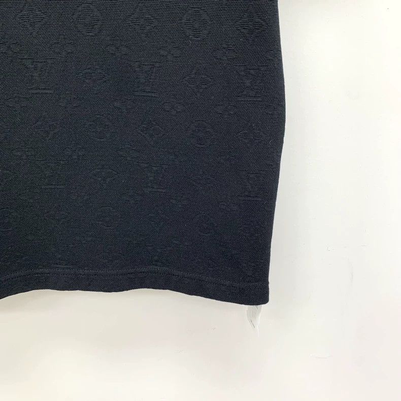 Louis Vuitton Louis Vuitton Dark full-print cotton crewneck short sleeve Size US XS / EU 42 / 0 - 4 Thumbnail