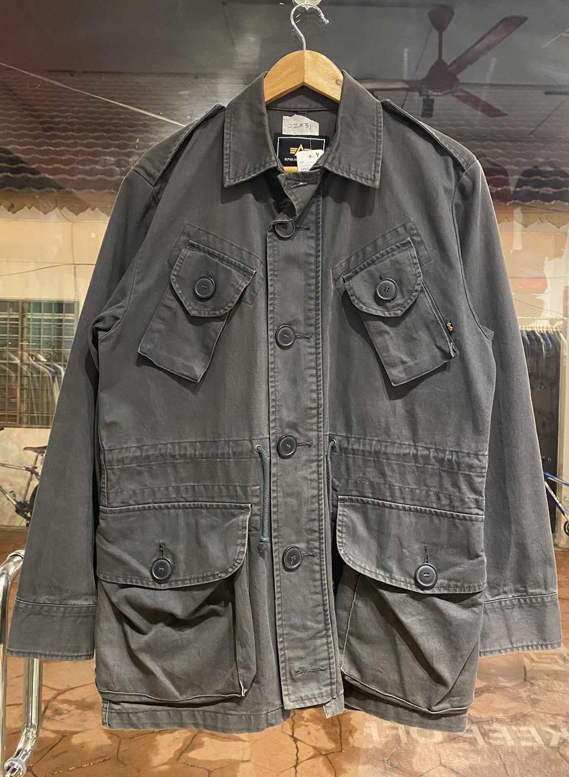 Alpha Industries Vintage Alpha Industries M 65 Field Jacket Black Size US M / EU 48-50 / 2 - 1 Thumbnail