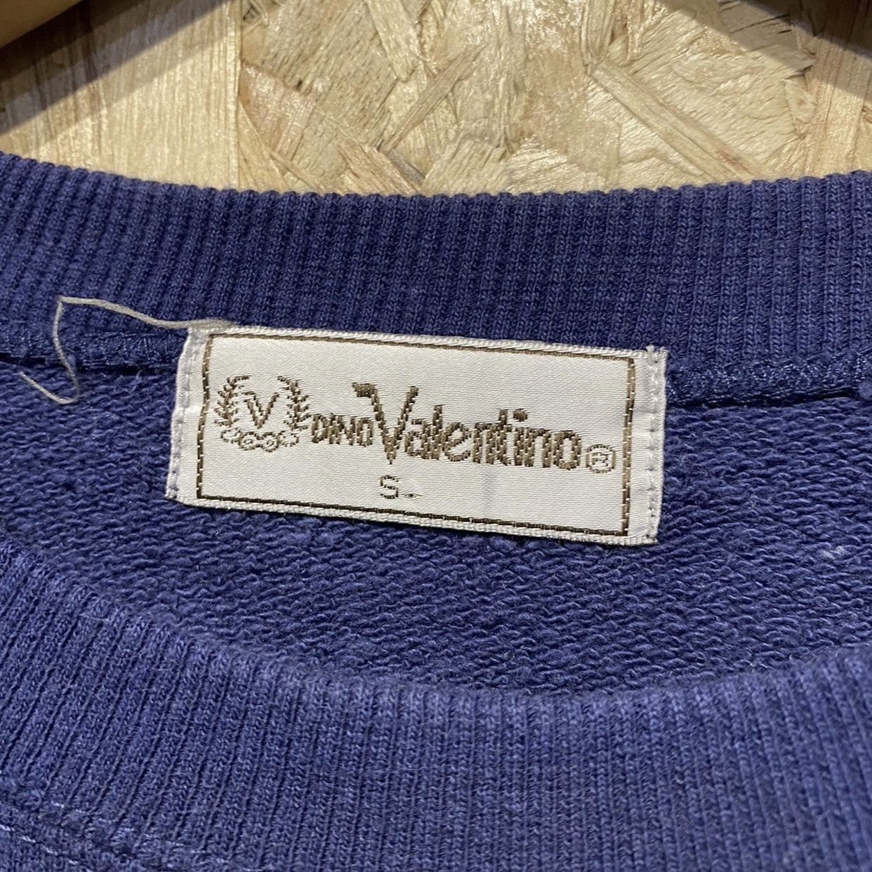 Valentino Vintage Dino Valentino sweatshirt big logo embroidered Size US S / EU 44-46 / 1 - 5 Thumbnail