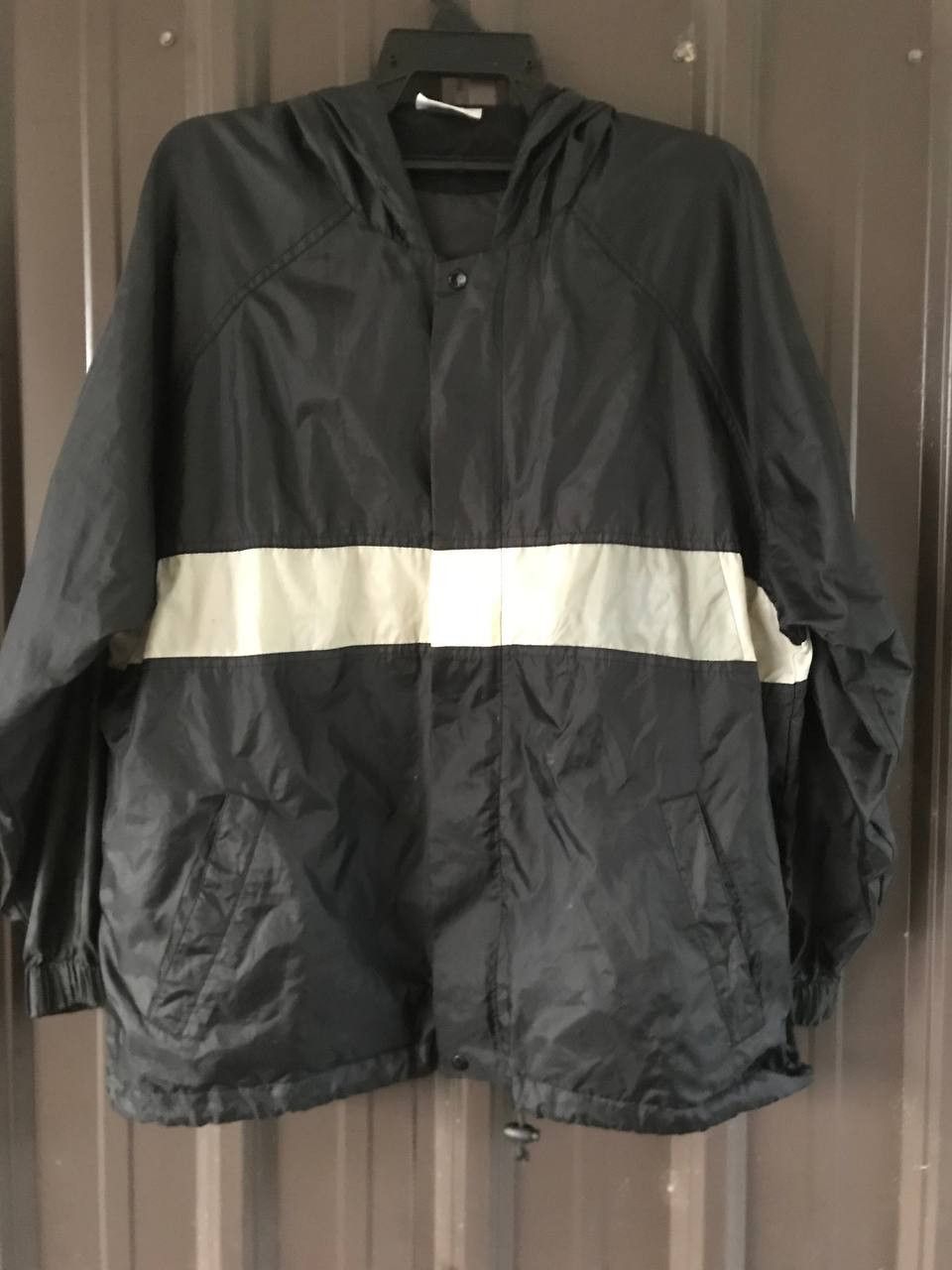 Shorty's Skateboards × Vintage Vintage DC SHOE USA Nylon Light Jacket Size US M / EU 48-50 / 2 - 3 Thumbnail