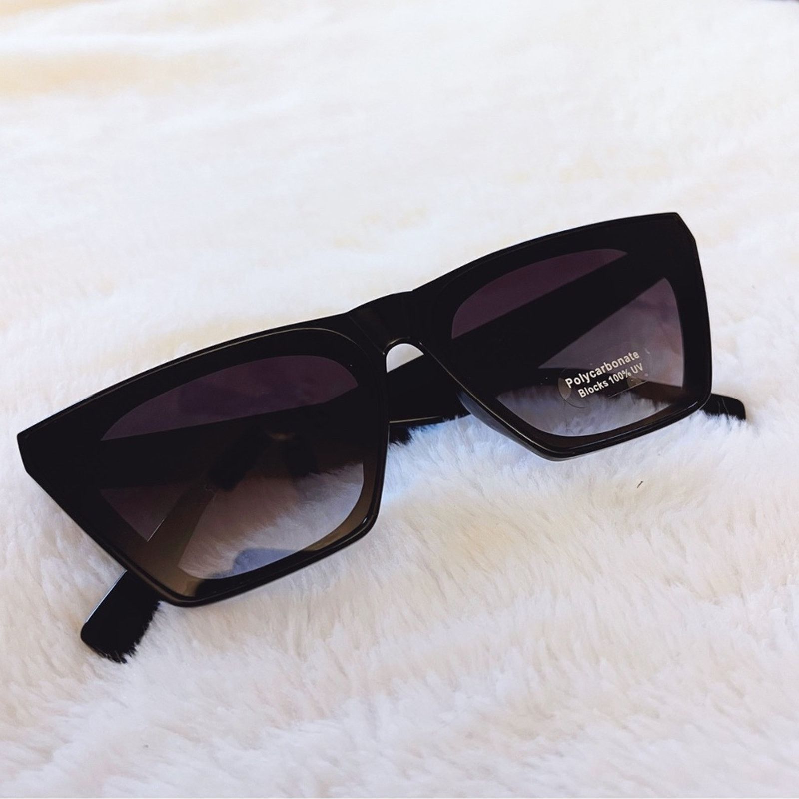 Other Lucy Black Sleek Square Frame Sunglasses Size ONE SIZE - 4 Thumbnail