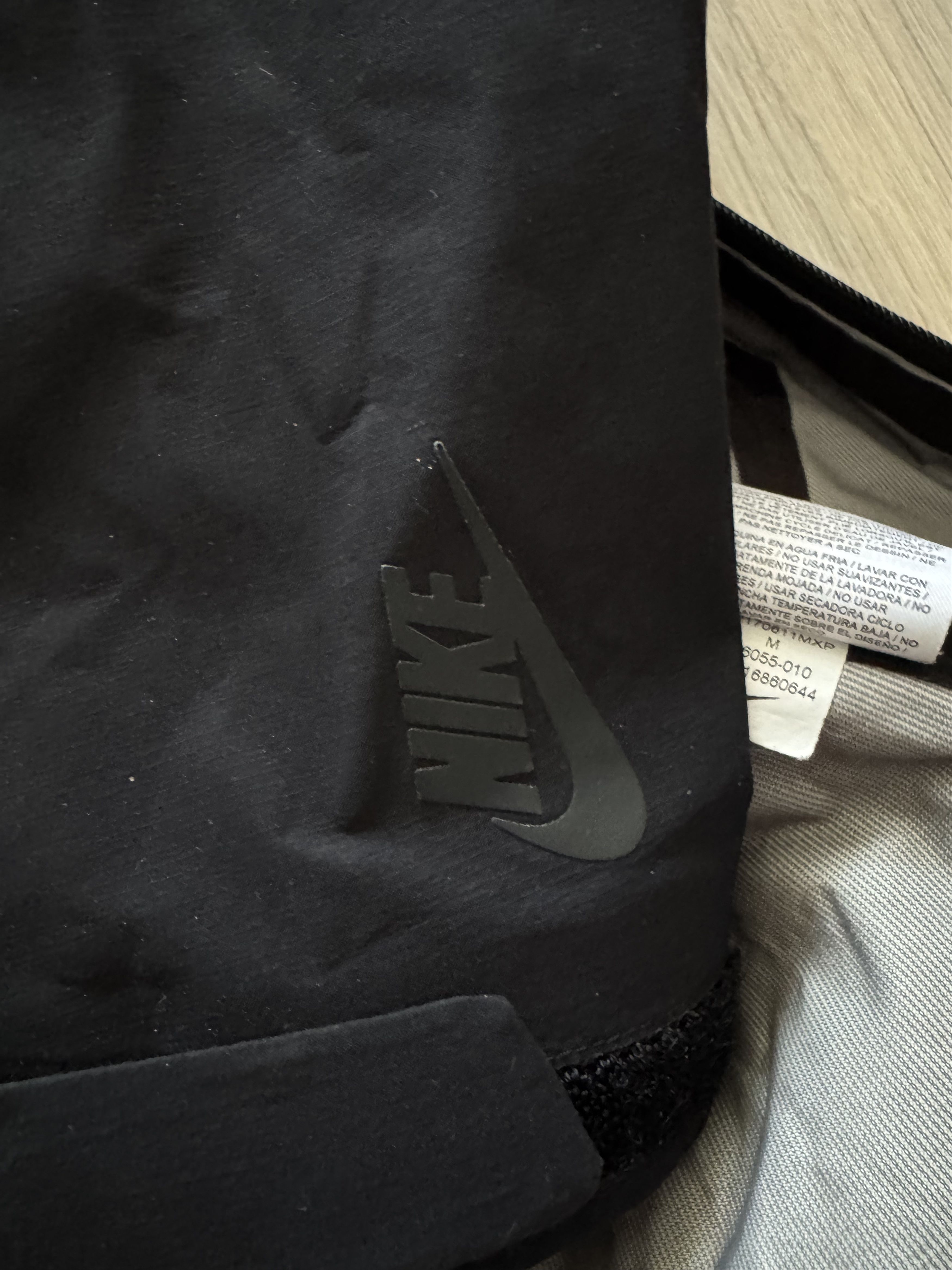 Nike Nike lab Essentials Hooded Lightweight acronym acg gore-tex Size US M / EU 48-50 / 2 - 15 Thumbnail