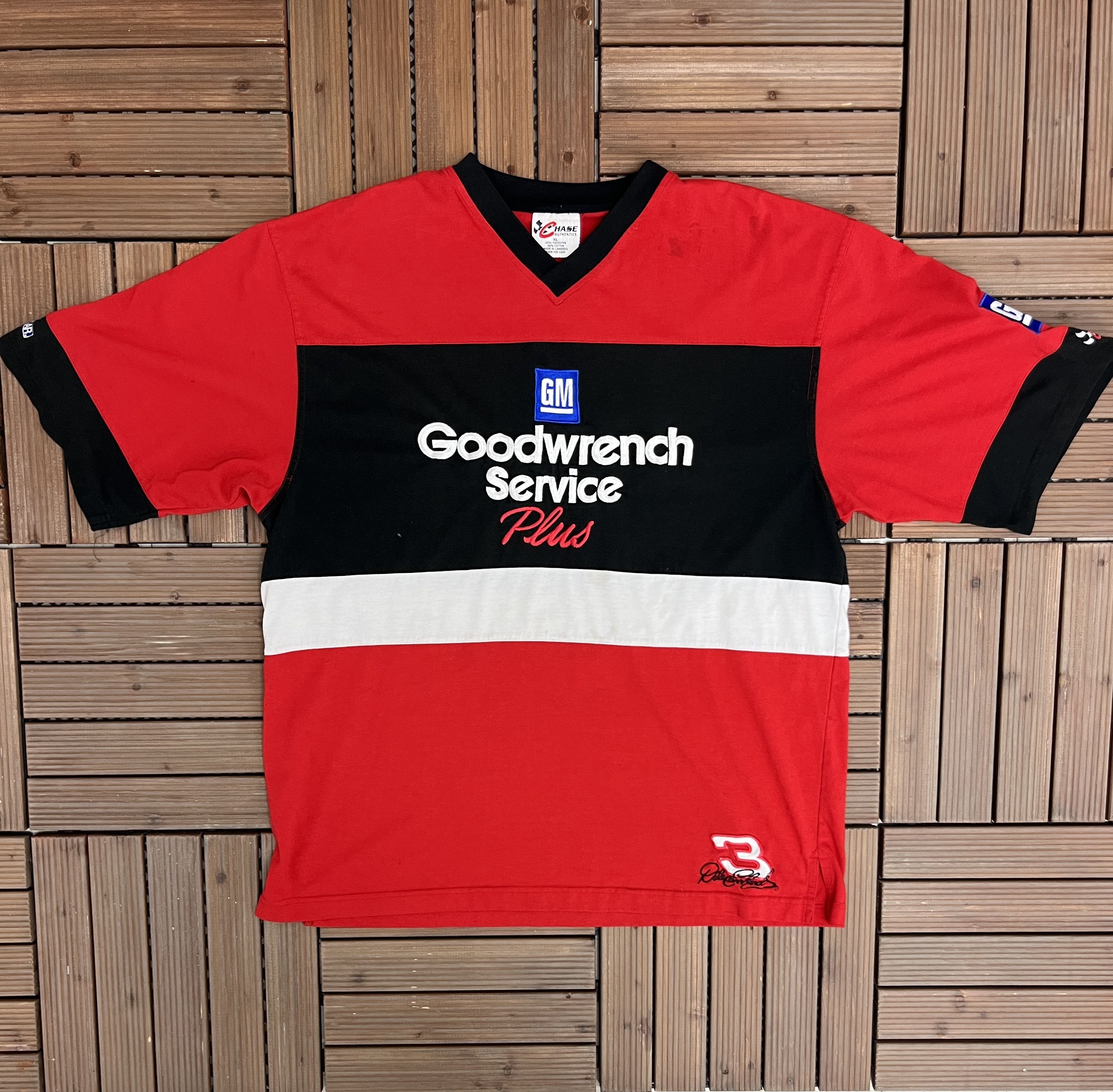 Chase Authentics Dale Earnhardt Goodwrench Service Vintage NASCAR Tee Size US XL / EU 56 / 4 - 1 Thumbnail