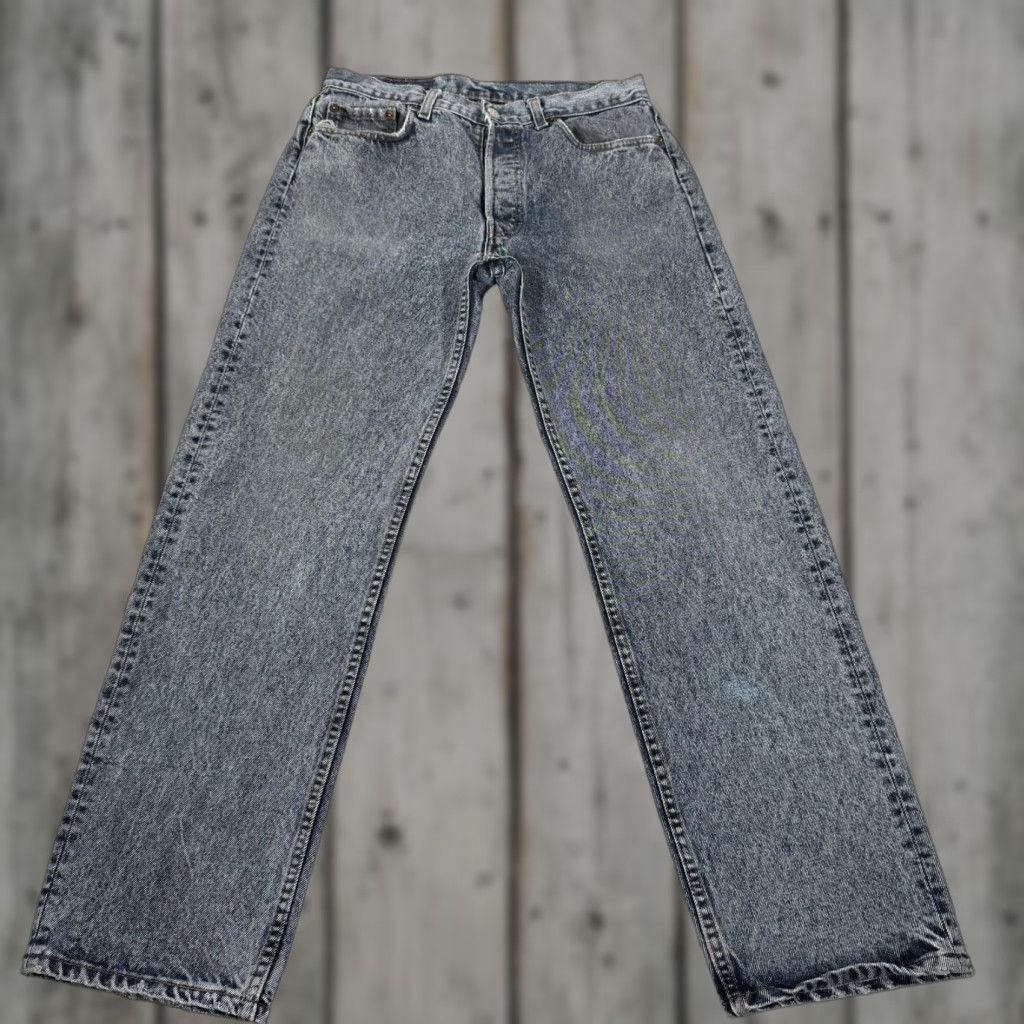 Levi's VINTAGE Levi's 501 Jeans Mens 30x30 Blue Straight Fit Denim Cowboy 90s Size US 30 / EU 46 - 1 Thumbnail