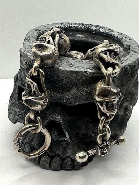 Other Travis Walker Large 7 Skull Bracelet Sterling .925 Size ONE SIZE - 11 Thumbnail