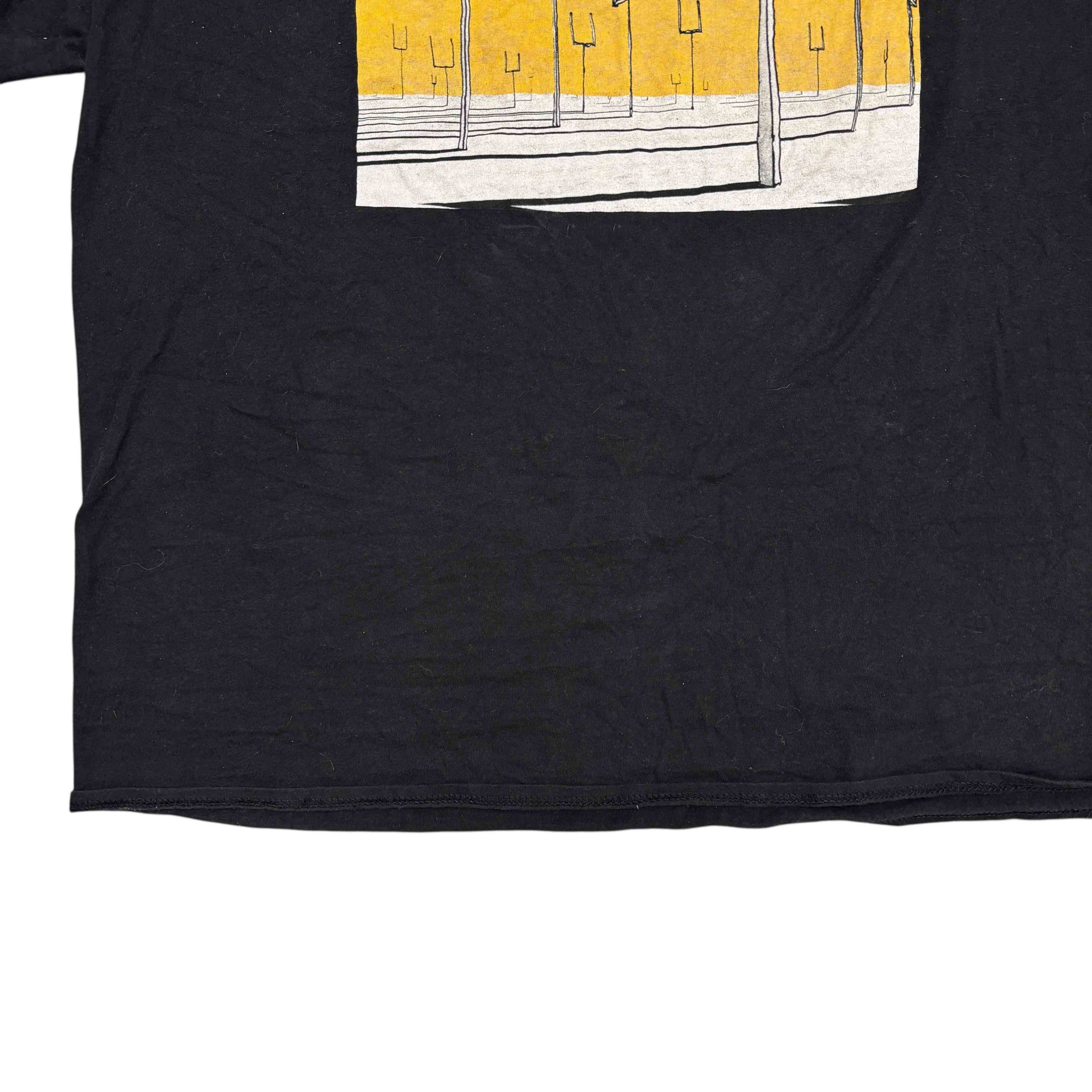 Band Tees Muse Shirt Concert Tee Britpop Rock Band Tee Radiohead Oasis Size US XL / EU 56 / 4 - 8 Thumbnail