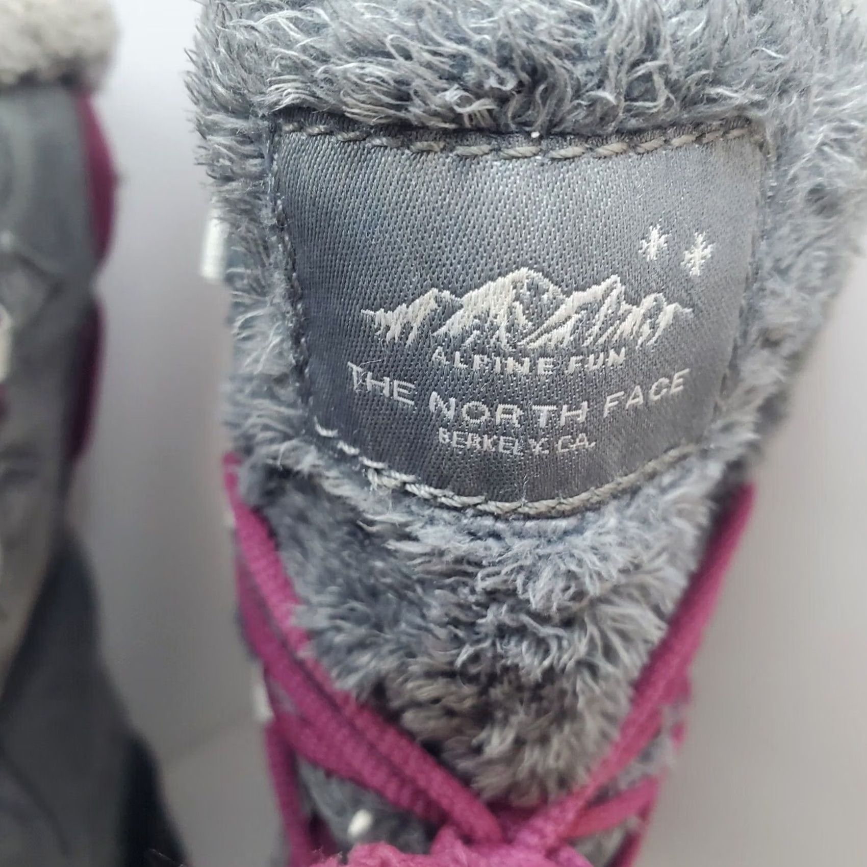 The North Face The North Face Gray Waterproof Winter Grip Boots Snow Boot Mid-Calf Women Size 6 Faux Fur Insulated Slip Resistant Size US 6 / IT 36 - 4 Thumbnail