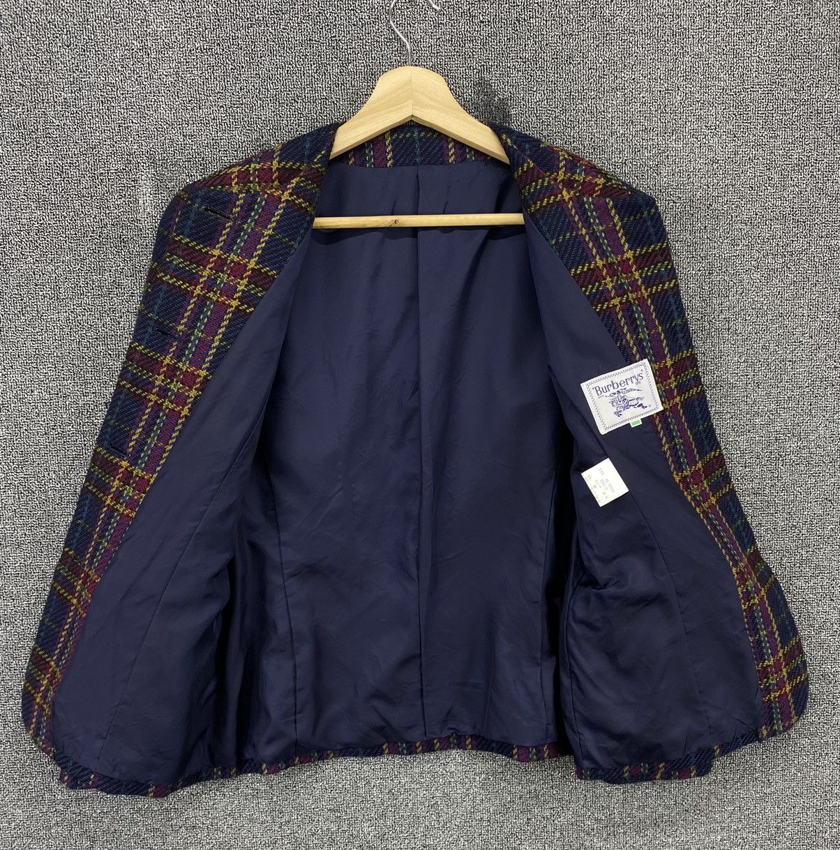 Burberry Vintage Burberry Shadow Plaids Wool Coat Cardigan Jacket Size S / US 4 / IT 40 - 6 Thumbnail
