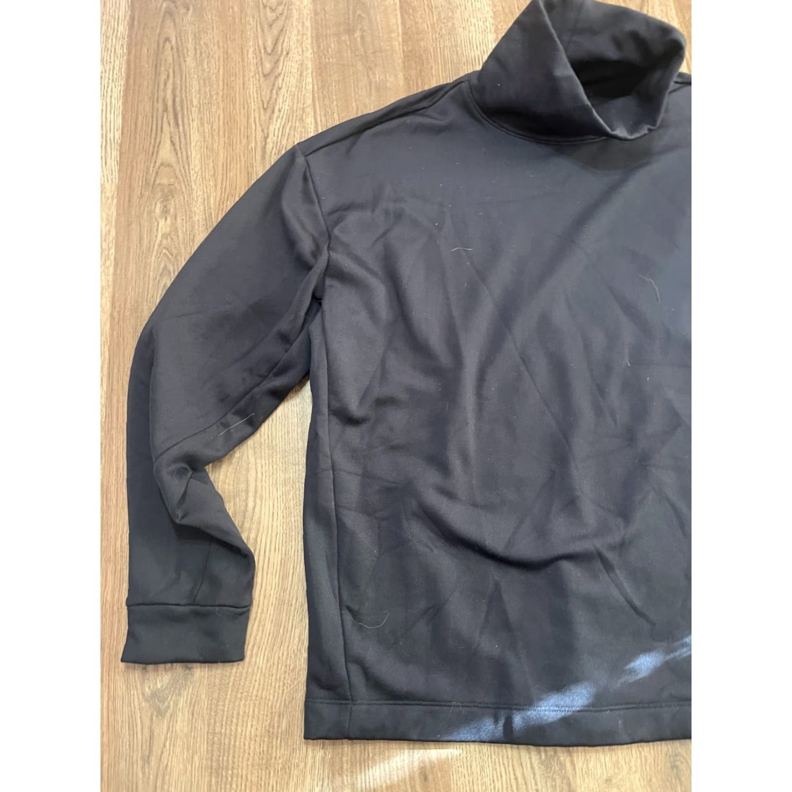 Nike **Nike Women's Size Medium Black Long Sleeve Turtleneck Pullover** User: **Nike Women's Size Medium Black Long Sleeve Turtleneck Pullover** Size M / US 6-8 / IT 42-44 - 3 Thumbnail