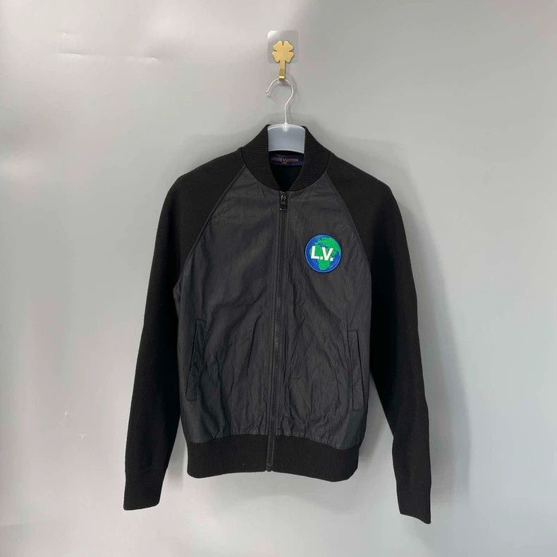 Louis Vuitton Louis Vuitton Earth Embroidered Knit Wool Panel Jacket 2501 Size US S / EU 44-46 / 1 - 1 Thumbnail