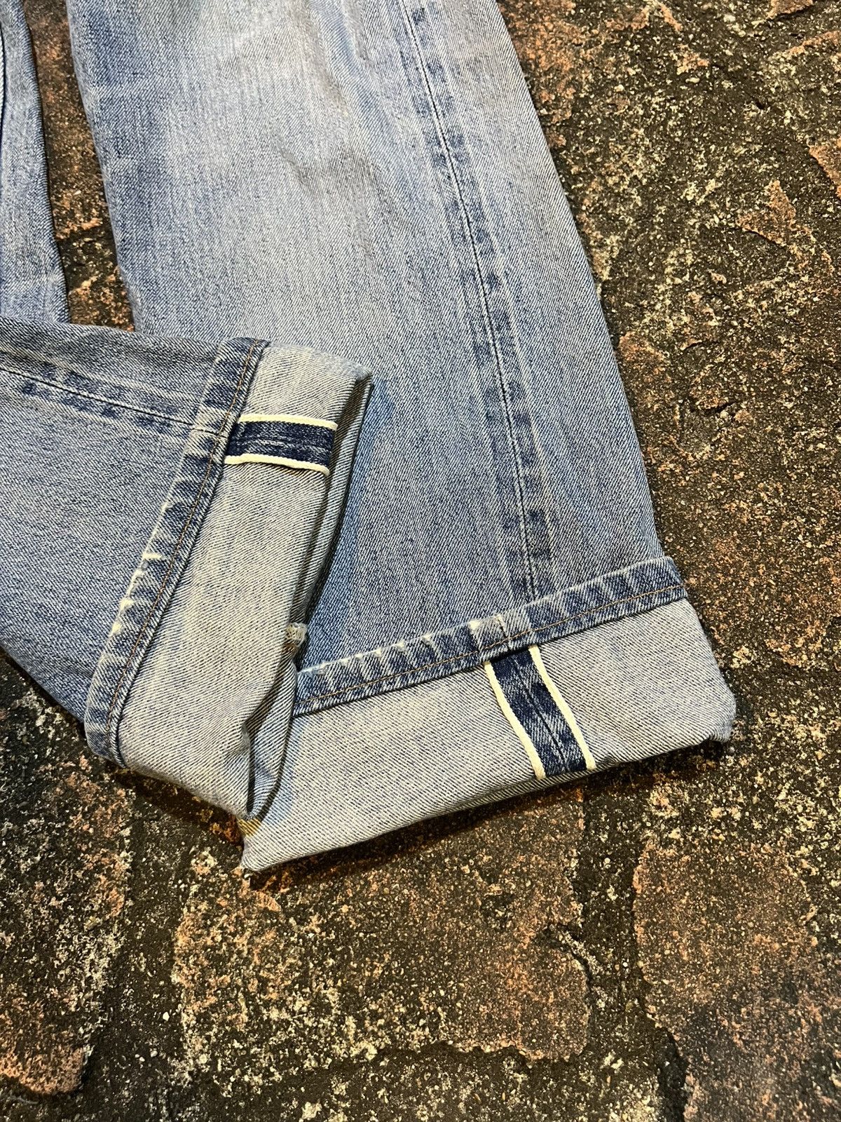 Levi's Vintage Clothing Vintage 1998 Levi’s 501XX LVC Big E Selvedge Size US 29 - 12 Thumbnail