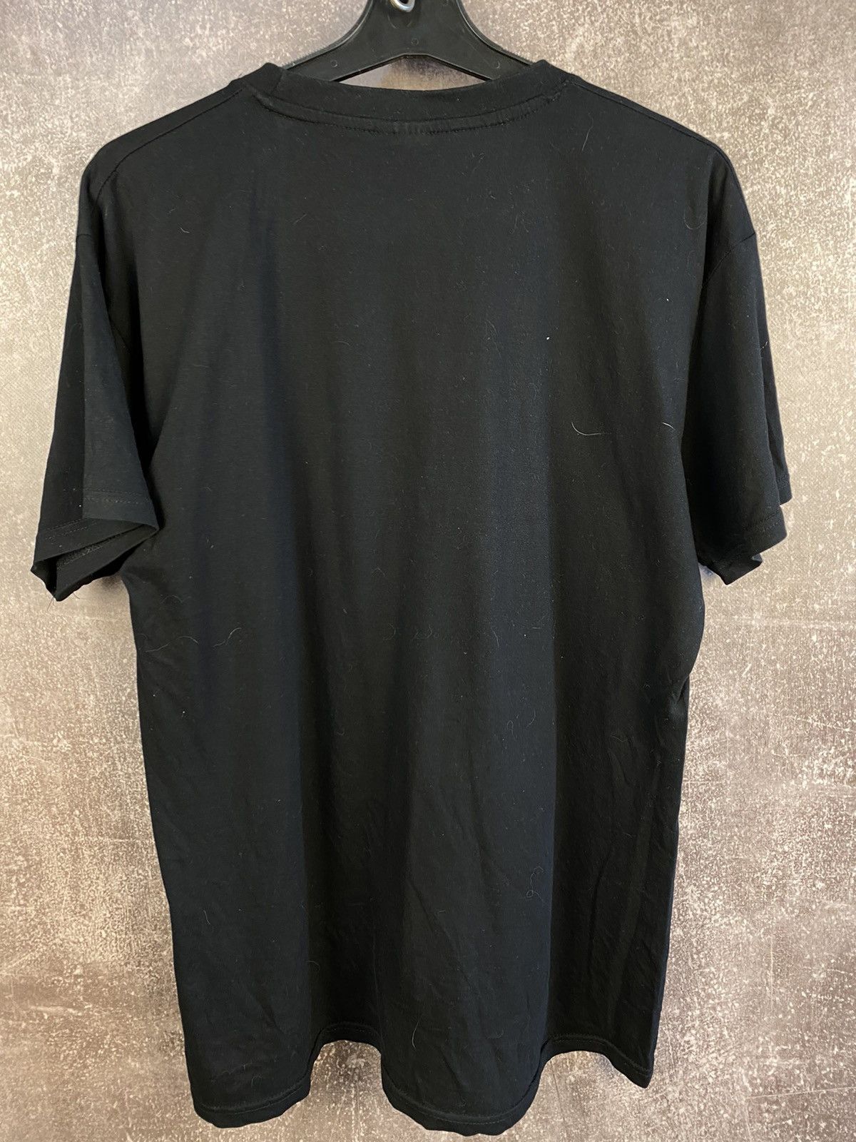 Vintage Queen News Of The World Shirt Size US M / EU 48-50 / 2 - 3 Thumbnail