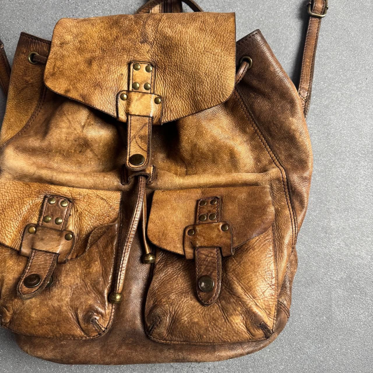 Japanese Brand × Vintage Avant Garde Faded Leather Backpack Size ONE SIZE - 6 Thumbnail