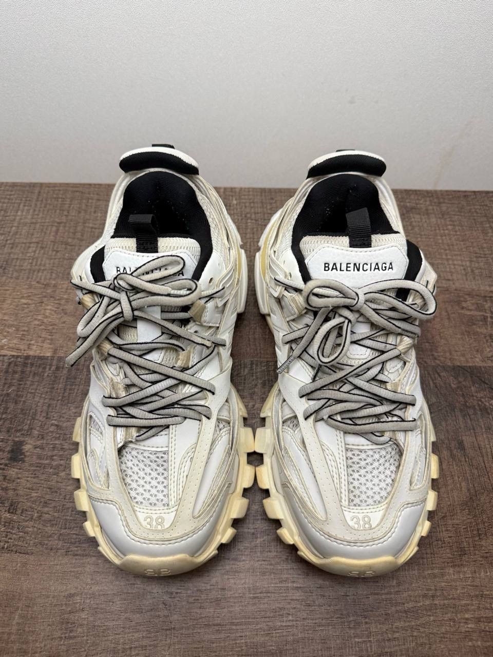 Balenciaga Balenciaga Track White/Black Shoes 38-39 Size US 8 / IT 38 - 1 Thumbnail
