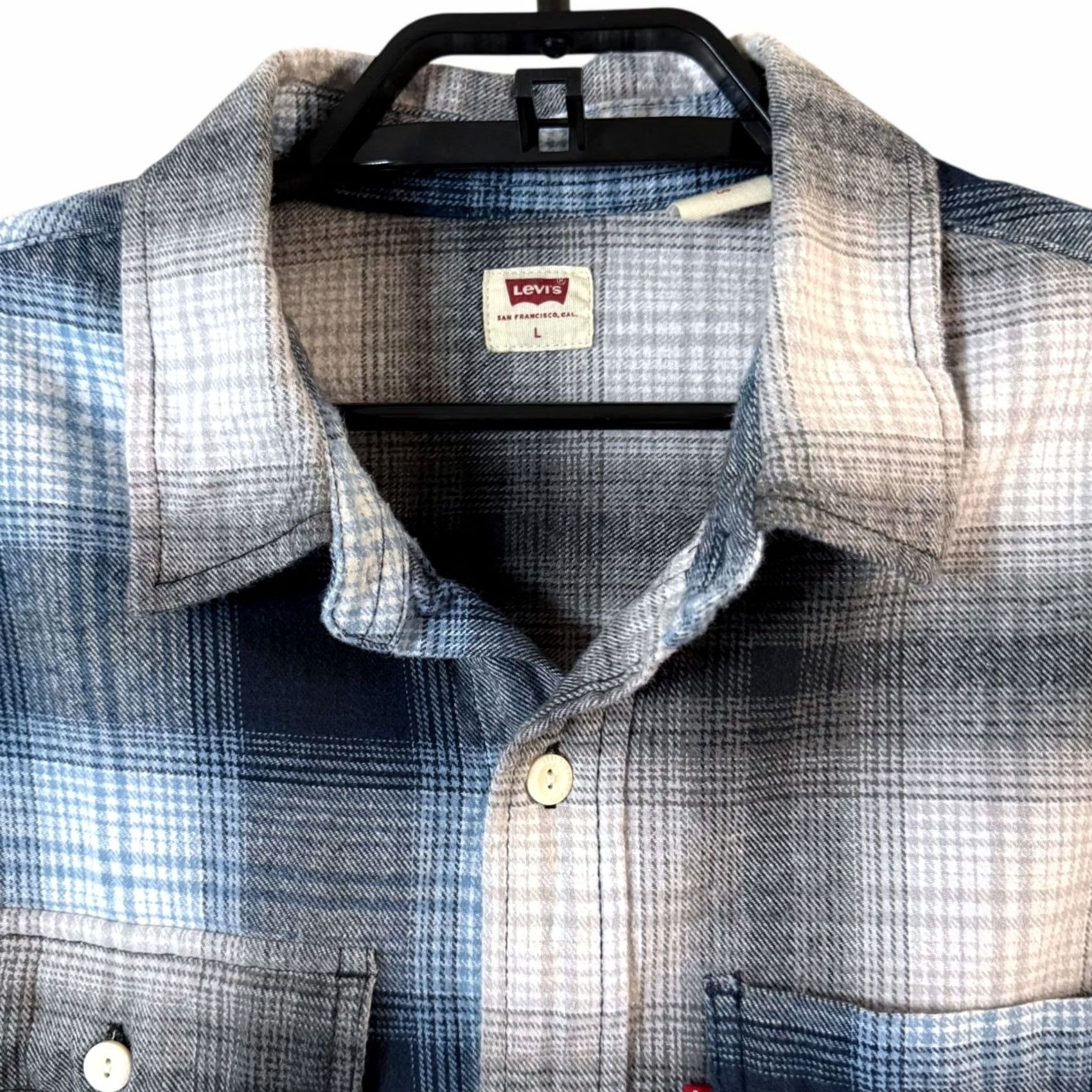 Levi's Levi's Plaid Button-Up L/S Flannel Shirt Multicolor Men's Large 100% Cotton Regular Navy/Blue City Classic Western Pockets Mens Size US L / EU 52-54 / 3 - 6 Thumbnail