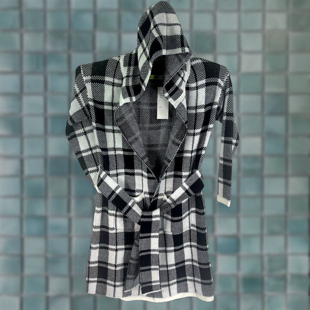 Vintage Papillon Cardigan Women L White/Black Hooded Belted Checked Knit V-Neck Sweater Jacket Size L / US 10 / IT 46 - 1 Thumbnail