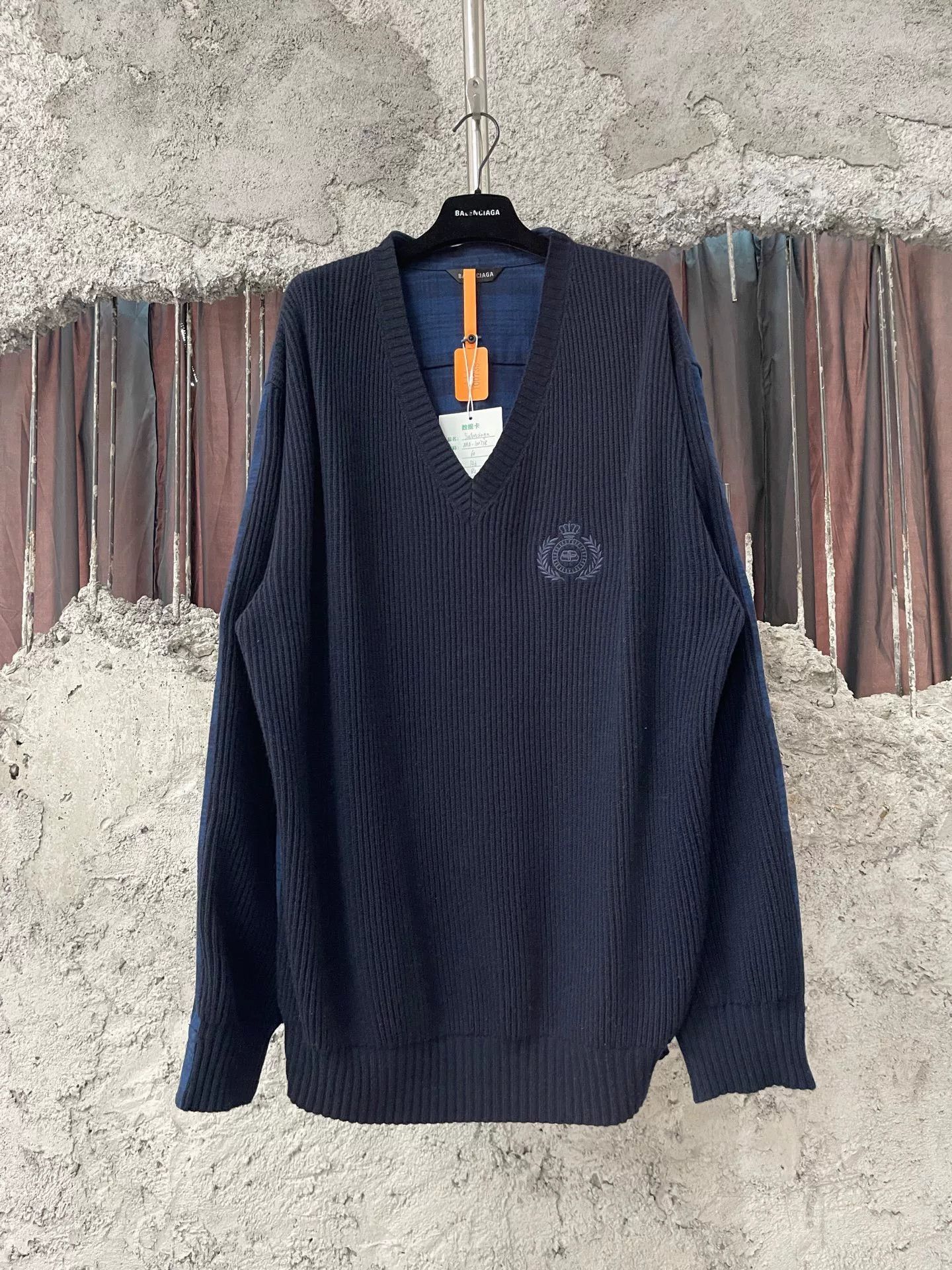 Balenciaga balenciaga plaid knit sweater with wheat patch Size US XS / EU 42 / 0 - 1 Thumbnail