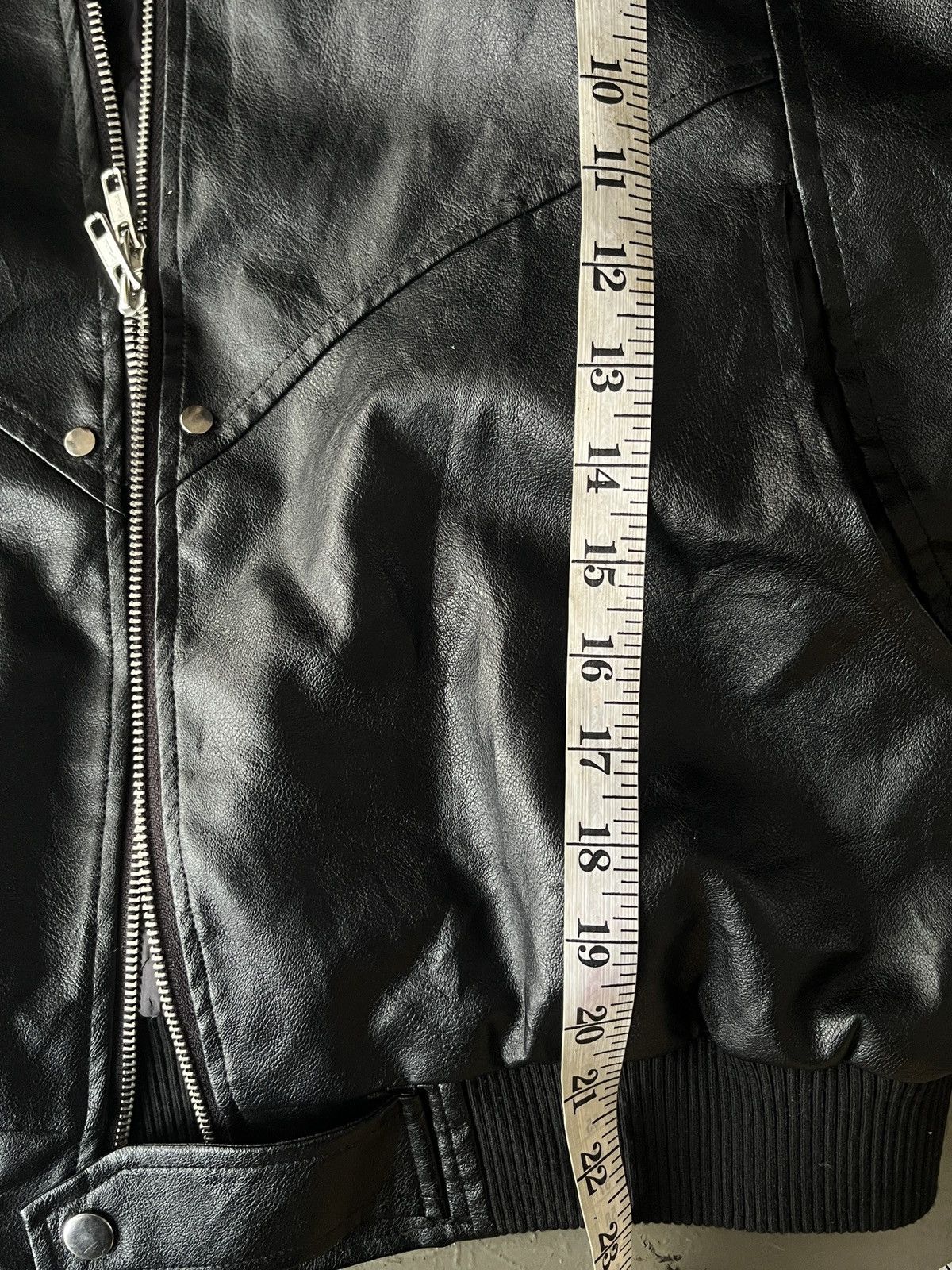 KMRii Faux Leather Fur GV Gallery Inspired Jacket LGB Vkei Size US L / EU 52-54 / 3 - 11 Thumbnail