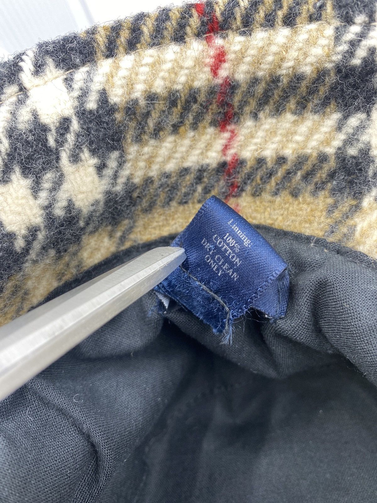 Burberry × Vintage Wool Burberry Buckethat Size ONE SIZE - 5 Thumbnail