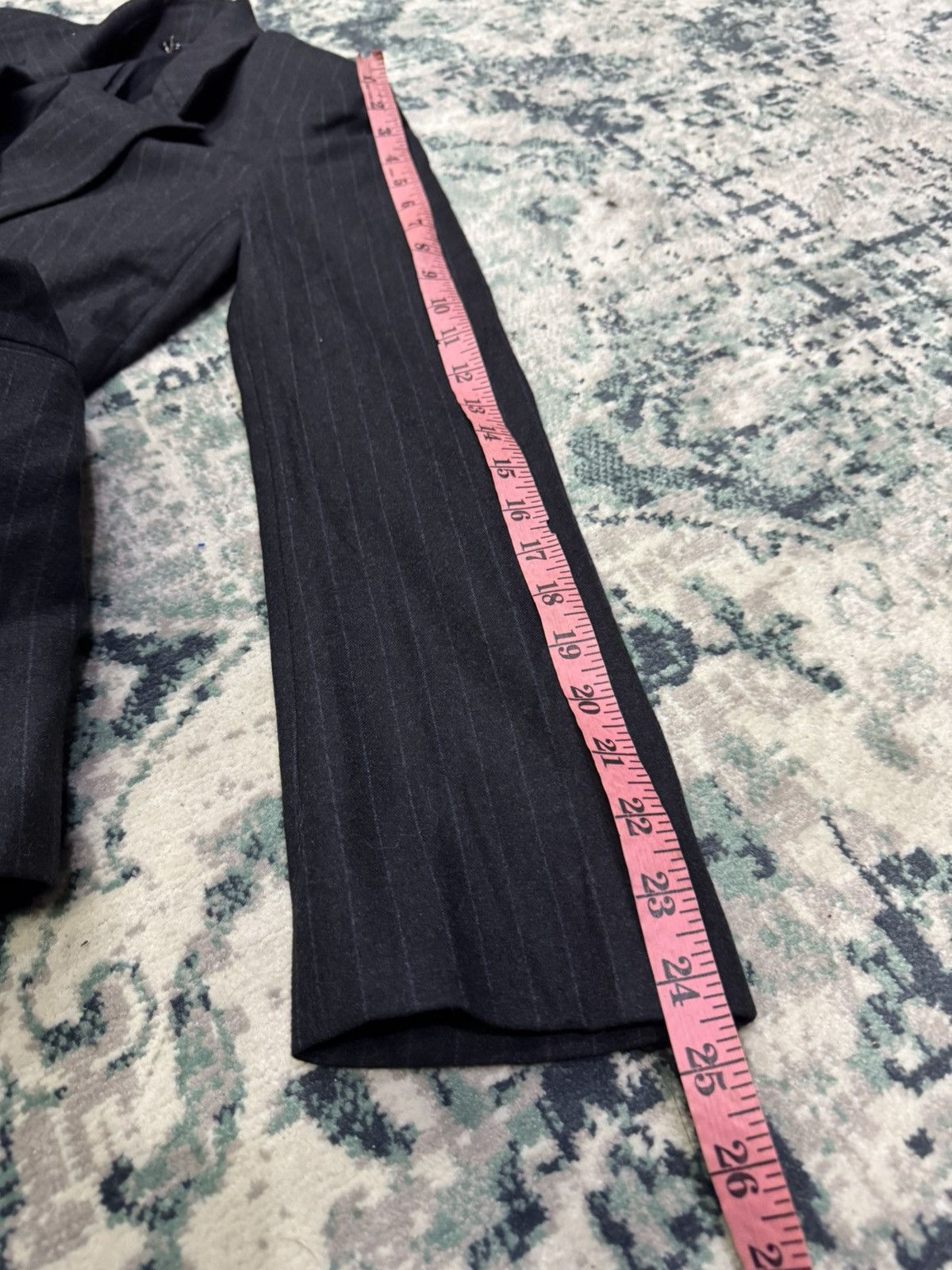 Gucci GUCCI PINSTRIPE POINT BLAZER Size XS / US 0-2 / IT 36-38 - 5 Thumbnail