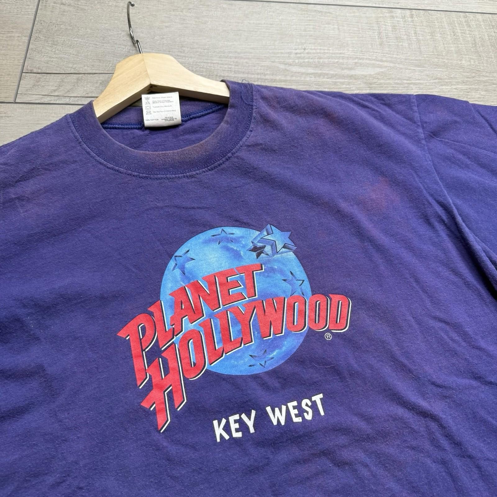 Planet Hollywood Vintage Planet Hollywood Key West T-Shirt XL Made in USA 90s Size US XL / EU 56 / 4 - 1 Thumbnail