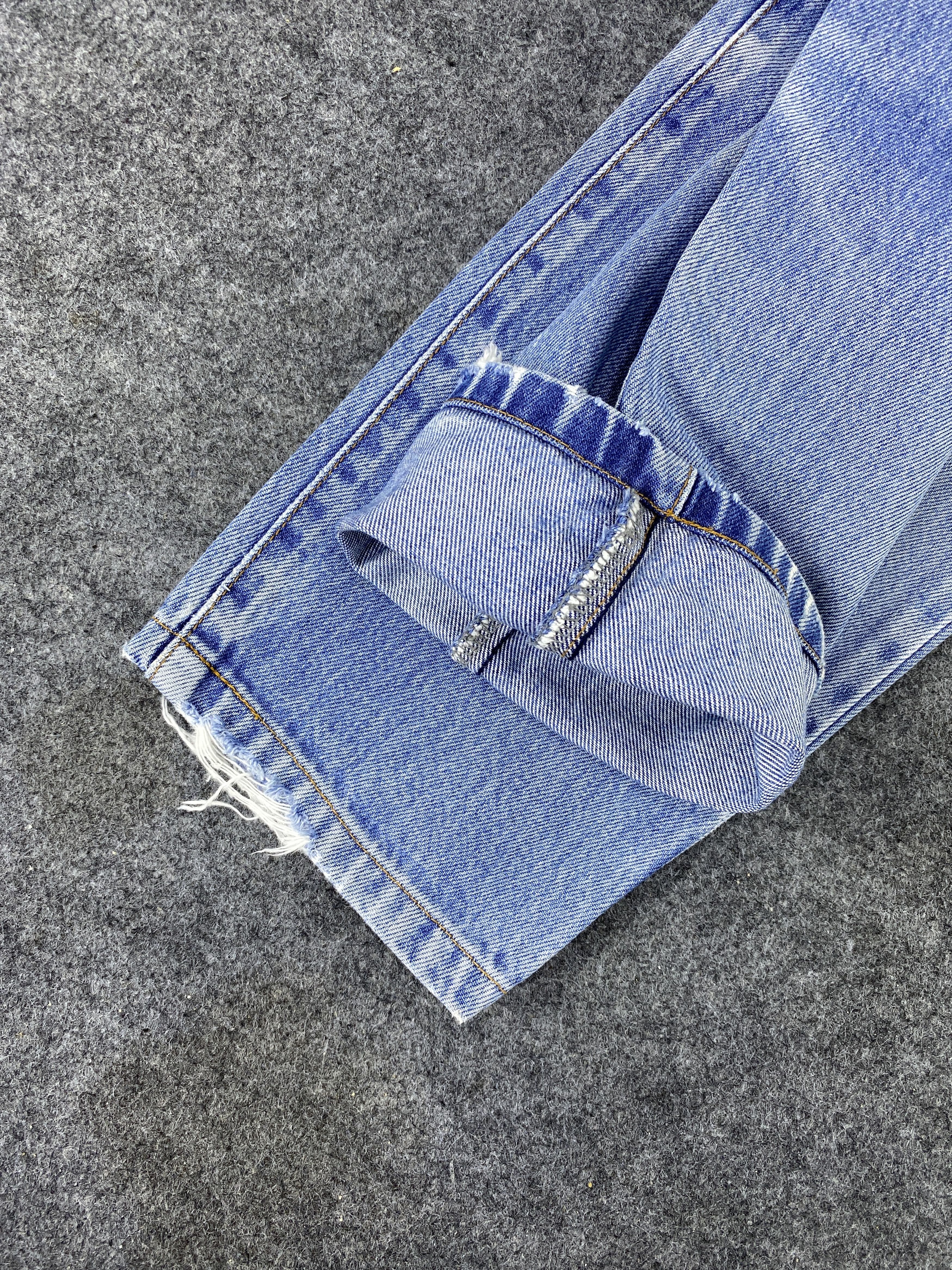 Trussardi Vintage Baggy Trussardi Distressed Blue Wash Jeans - J1124 Size 26" / US 2 / IT 38 - 17 Thumbnail