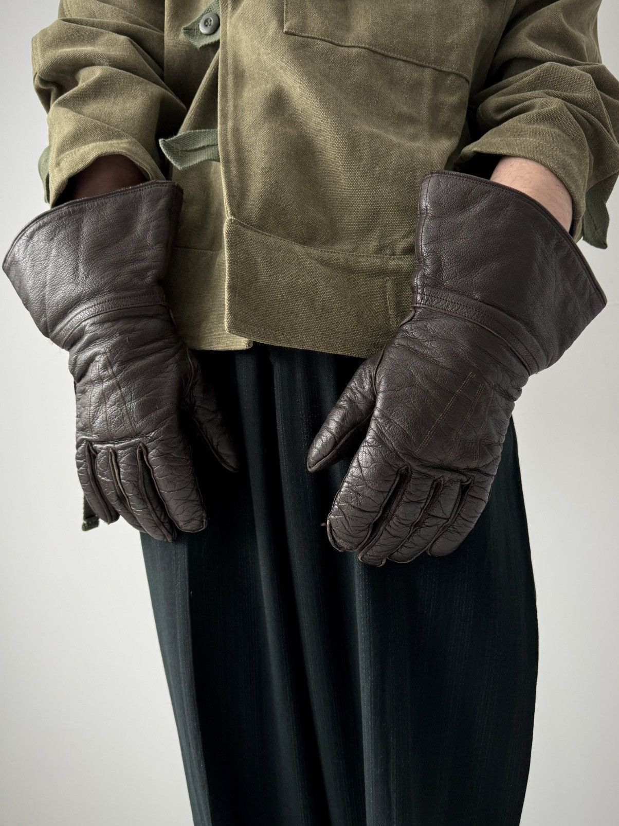Vintage 1960s Vintage European Motorcycle Brown Leather Gloves Size ONE SIZE - 2 Thumbnail
