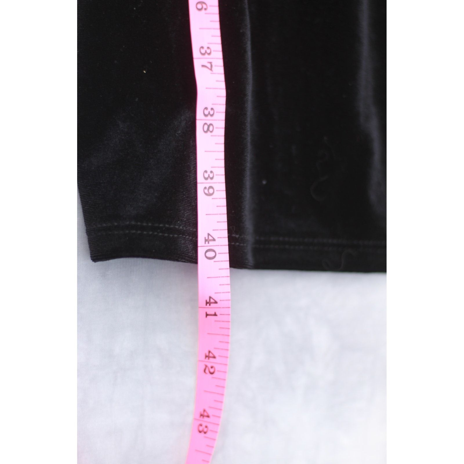 Target Basics New with Tags Xhilaration Velvet & Lace Knee-Length Dress XS Size XS / US 0-2 / IT 36-38 - 6 Thumbnail