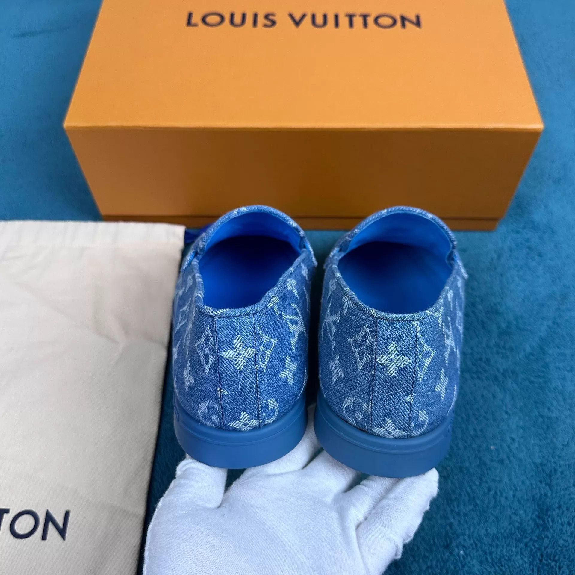 Louis Vuitton LV Estate Allover Print Slipon Loafer Blue 6.5/40.5 Size US 7.5 / EU 40-41 - 4 Thumbnail