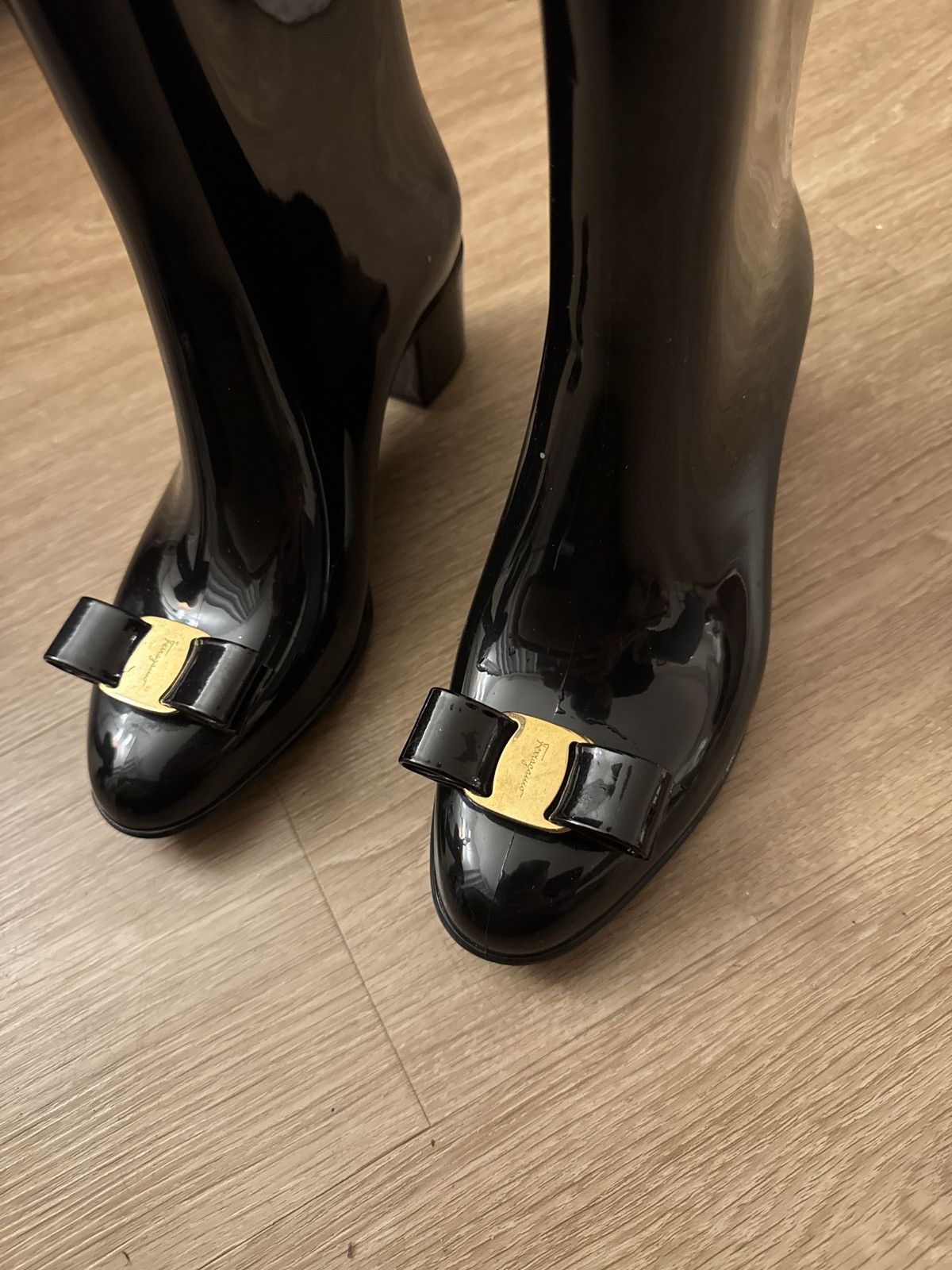 Salvatore Ferragamo Ferragamo Rain Boots Size US 8 / IT 38 - 3 Thumbnail