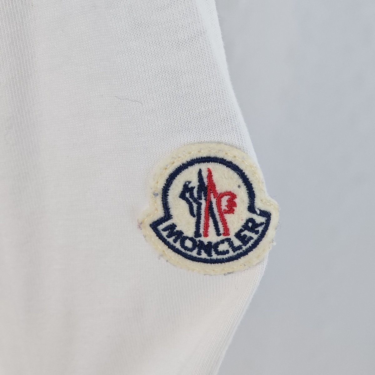 Moncler Moncler Rodeo Drive Graphic T-Shirt Size US L / EU 52-54 / 3 - 3 Thumbnail