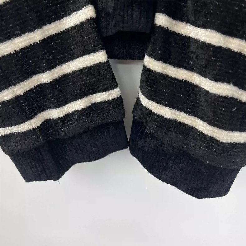Saint Laurent Paris Saint Laurent Parisblack and white stripes and embroidered Size US S / EU 44-46 / 1 - 7 Thumbnail