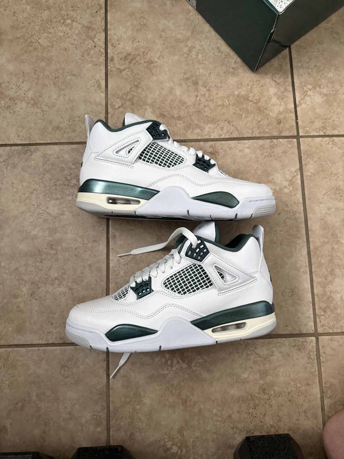 Nike Jordan 4 Retro Oxidized Green 9 W / 7.5 M Size US 7.5 / EU 40-41 - 1 Thumbnail