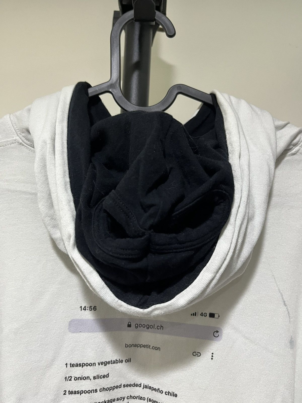 Vetements Vetements Mask Hoodie Taco Size US M / EU 48-50 / 2 - 4 Thumbnail