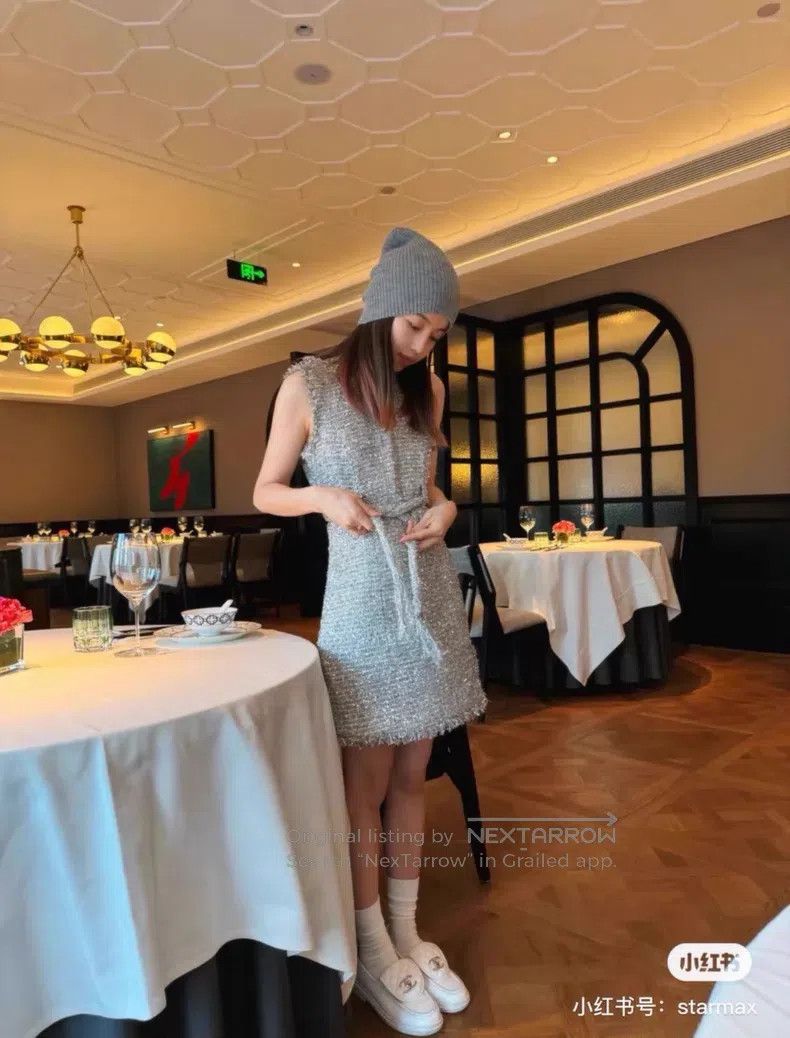 Chanel Chanel Greek series silver silk dress Size XS / US 0-2 / IT 36-38 - 8 Thumbnail