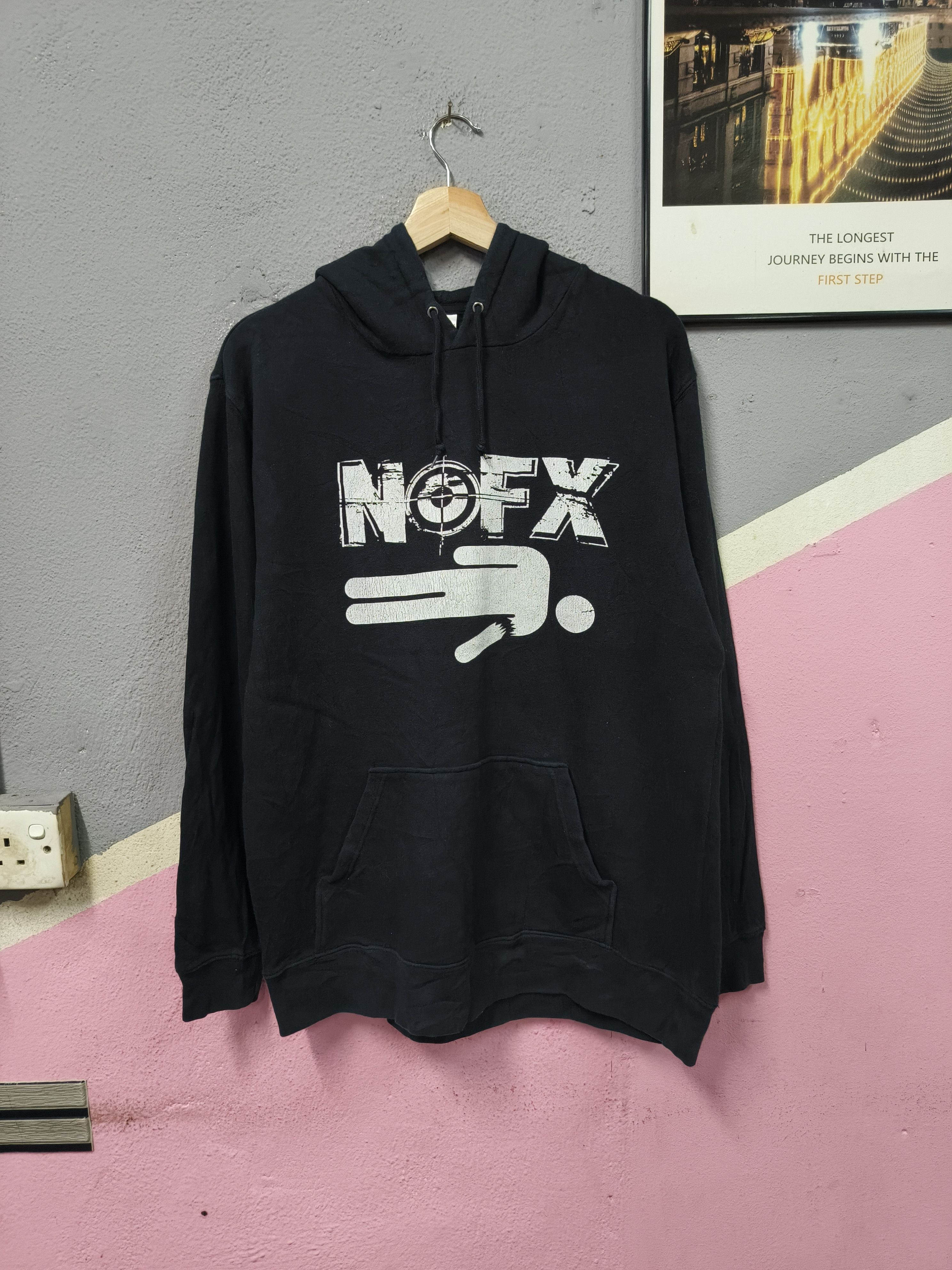 Band Tees NOFOX PUNK BAND HOODIE DISTRESSED Size US XL / EU 56 / 4 - 1 Thumbnail