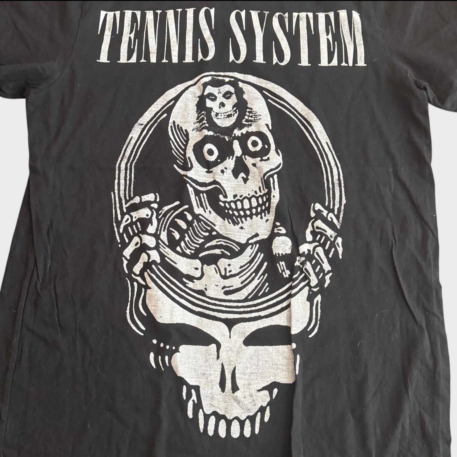 Band Tees Tennis System Band Misfits Grateful Dead Bones Size L Size US L / EU 52-54 / 3 - 2 Thumbnail