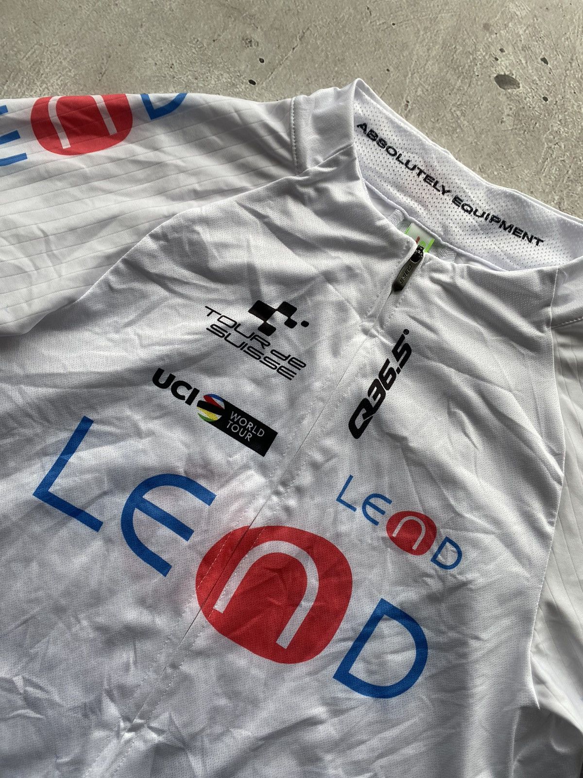 Vintage Q36.5 LEND Tour de Suisse Cycling Jersey Made in Italy Rare Size US L / EU 52-54 / 3 - 3 Thumbnail