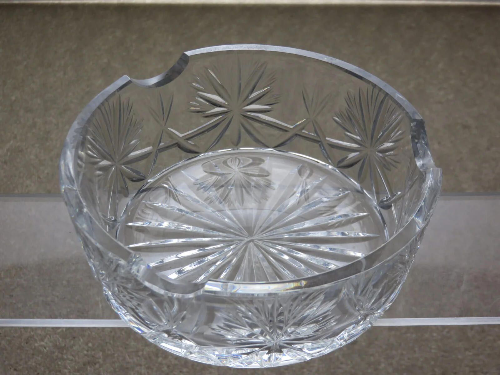 Other Edinburgh Crystal "Star of Edinburgh" Cut Crystal Ash Tray Size ONE SIZE - 3 Thumbnail