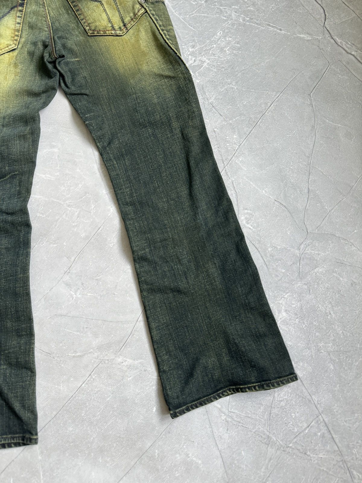 Miss Sixty Y2K Vintage Miss Sixty Flip Vargo Dirty Denim Jeans Bootcut Size 28" / US 6 / IT 42 - 15 Thumbnail