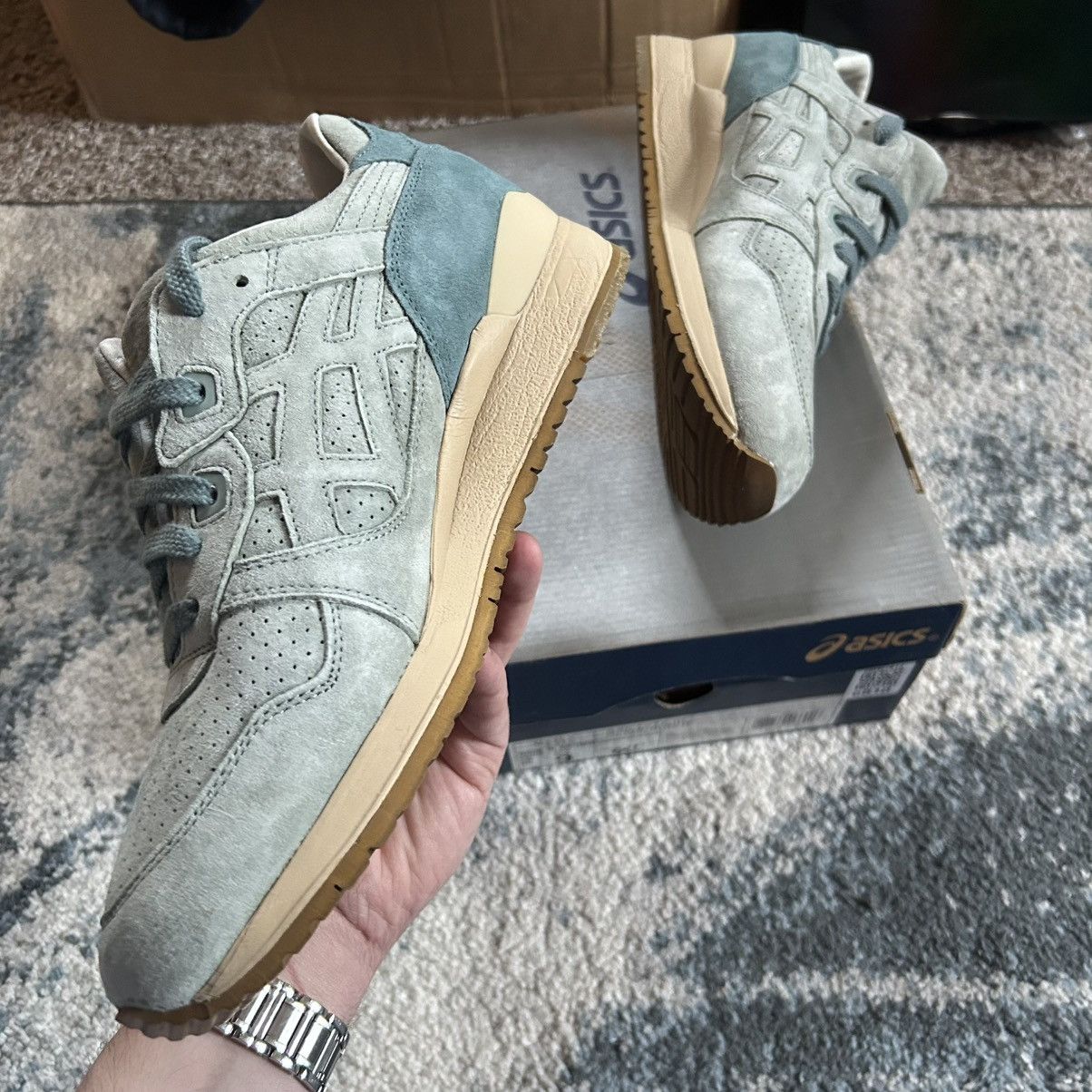 Saint Alfred H33LK-8016 2013 asics GEL LYTE iii OLiVE BiRCH LAKE MiCHiGAN Size US 9 / EU 42 - 2 Thumbnail