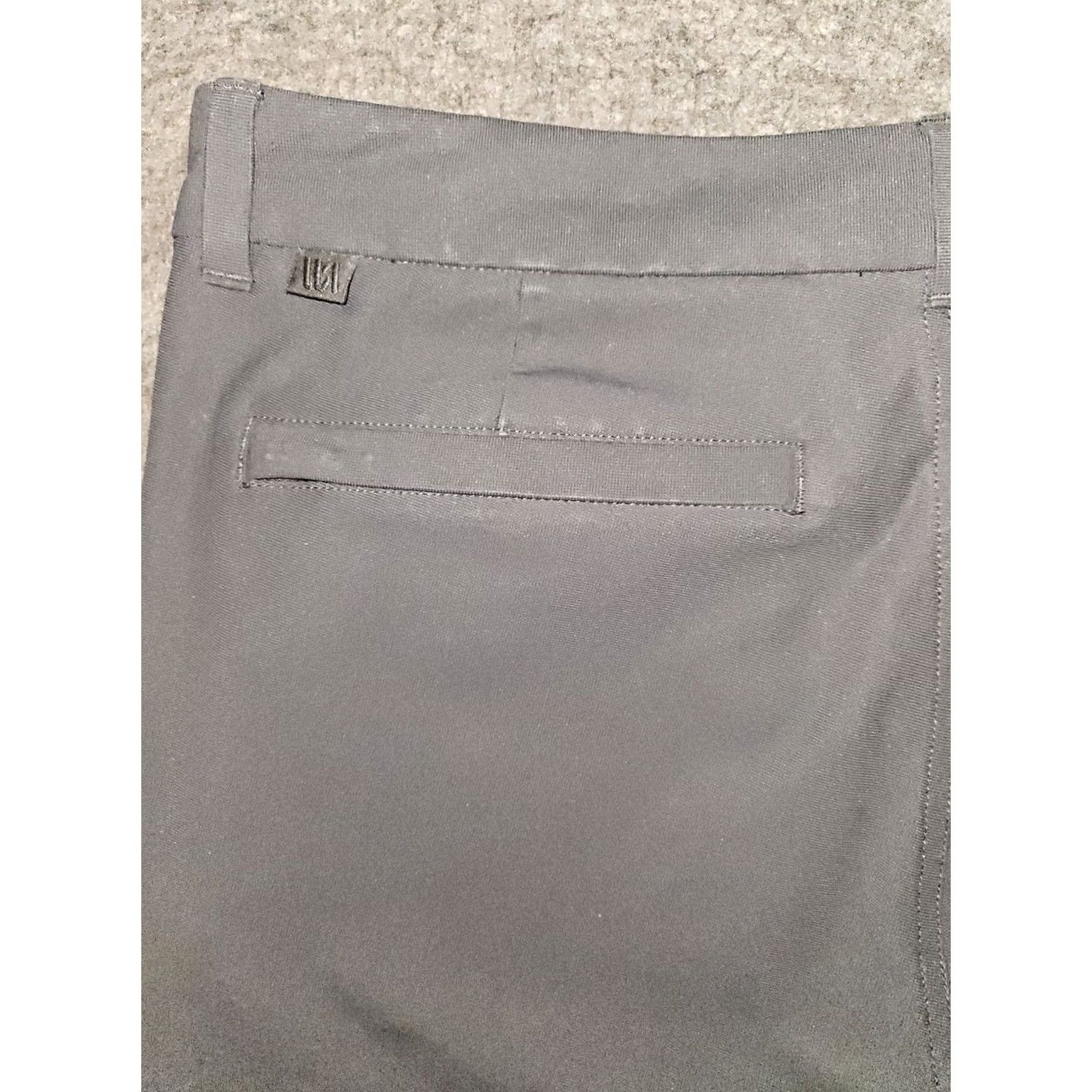 Vintage VRST Performance Pants Men's 34x30 Gray Low Rise Stretch Active Golf Dress Pants Regular Rise Pockets Zipped Pockets Logo City Preppy Sports Mens Size US 34 / EU 50 - 7 Thumbnail