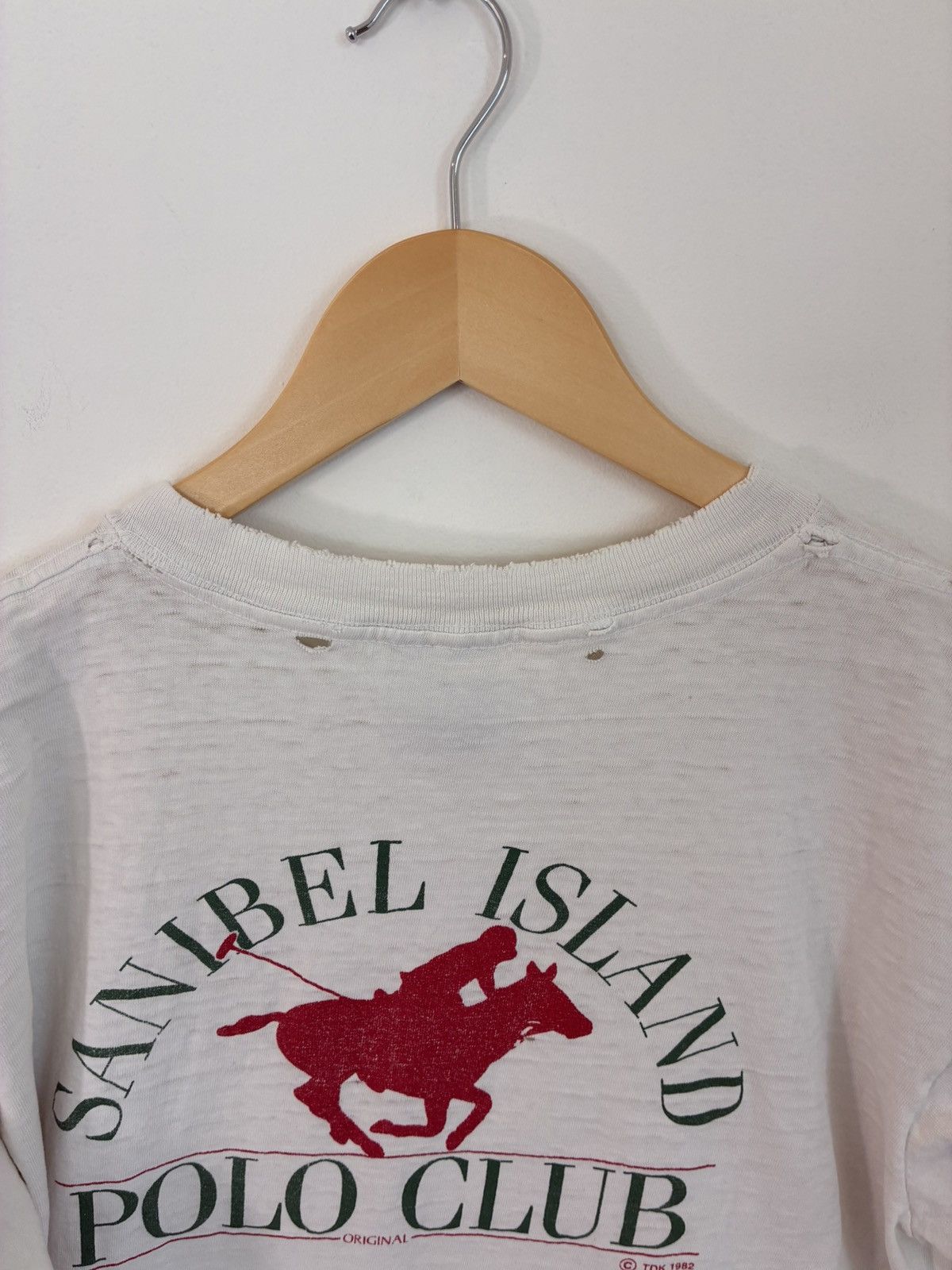 Vintage Thrashed Single Stitch Sanibel Polo Club Faded Tee Size US L / EU 52-54 / 3 - 7 Thumbnail