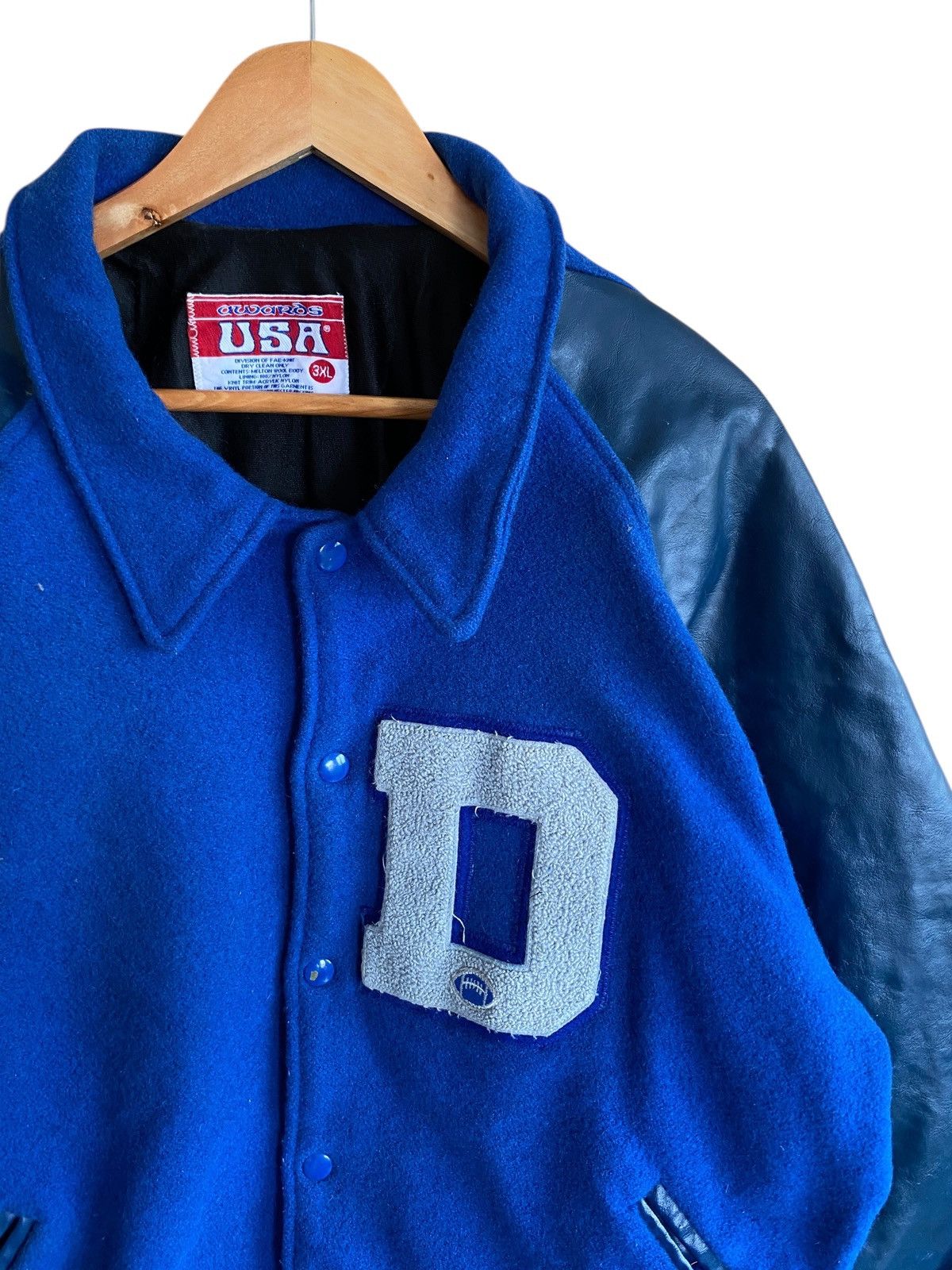Vintage Vintage Brand Awards Leather Varsity Jacket 1970s Size US XXL / EU 58 / 5 - 5 Thumbnail
