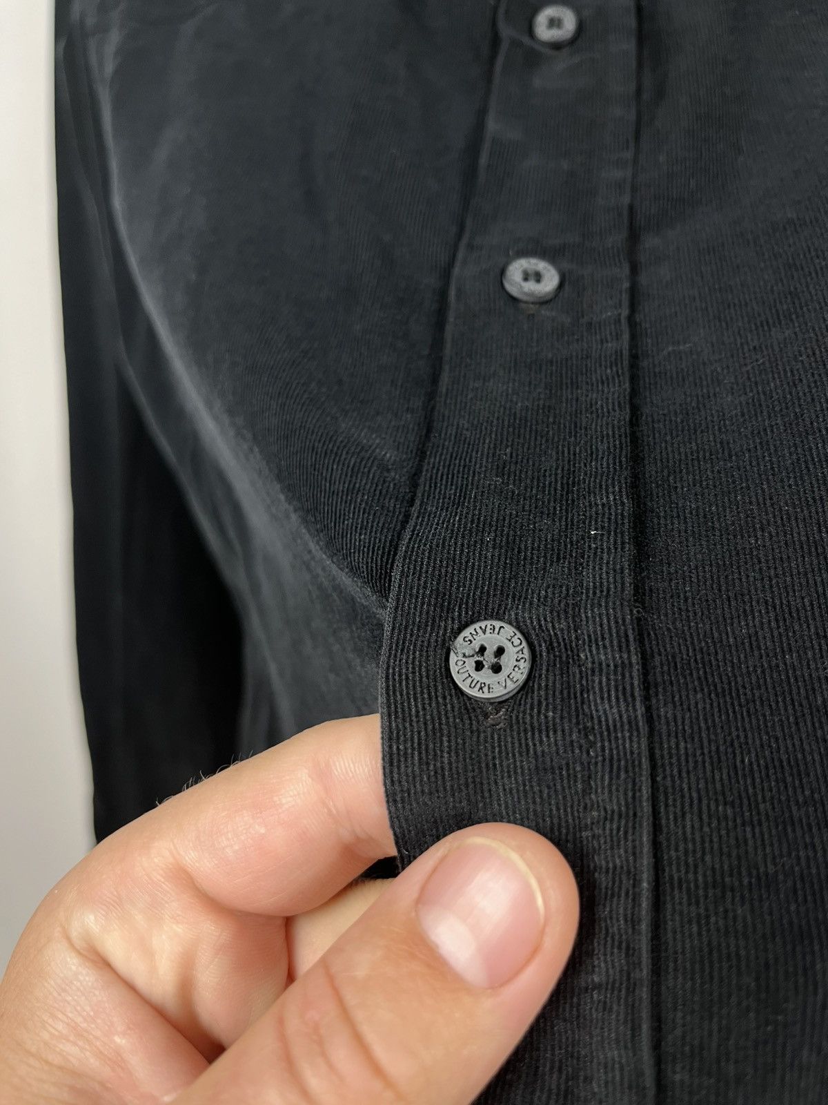 Versace Jeans Couture Versace Jeans Couture Black Corduroy Shirt Logo L Italy Size US L / EU 52-54 / 3 - 9 Thumbnail