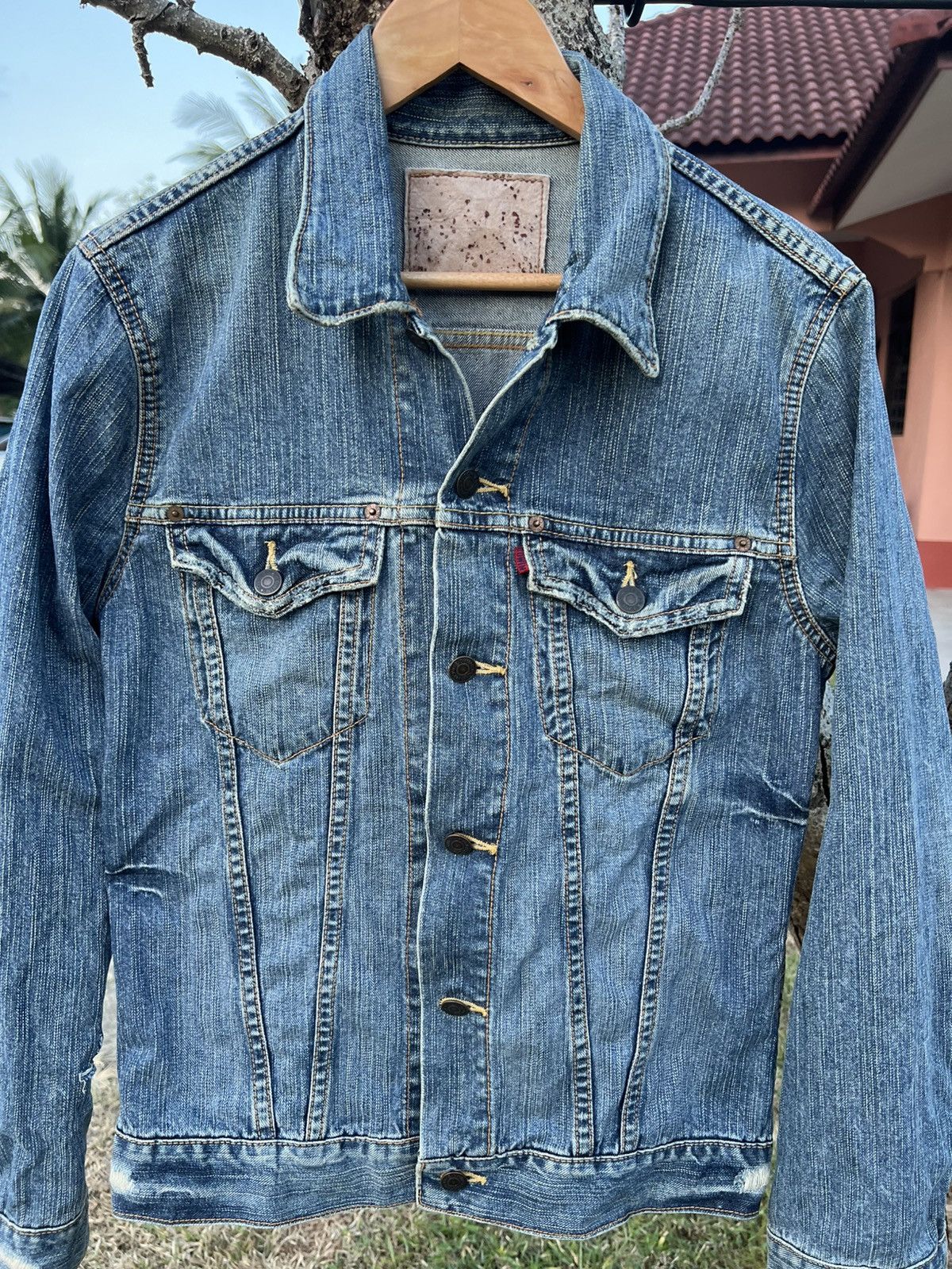 Edwin × If Six Was Nine × Le Grande Bleu (L.G.B.) 90’s style Edwin Distress Faded Denim Jacket Size US S / EU 44-46 / 1 - 3 Thumbnail